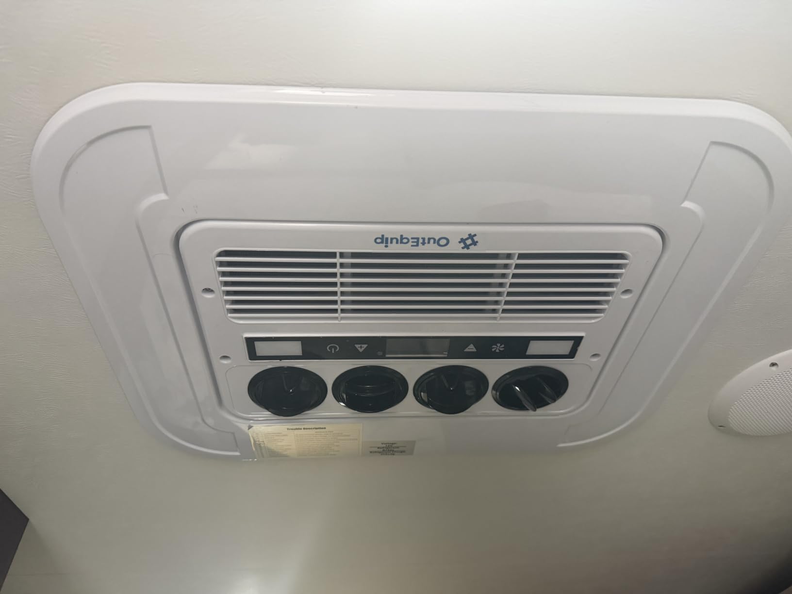 RV Air Conditioner, 12V 10000 BTU Rooftop Air Conditioner for RVs, Trucks, Vans, Campers, Tractor, Low Profile Quiet AC Unit (w/heater) customer photo 1