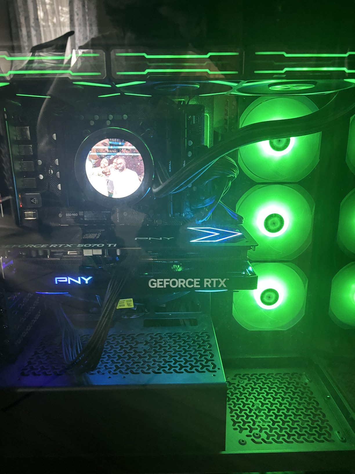 PNY NVIDIA GeForce RTX 5070 Ti Epic-X RGB OC Triple-Fan Graphics Card, 16GB GDDR7, 256-bit, Boost Speed: 2640 MHz, PCIe 5.0 customer photo 2