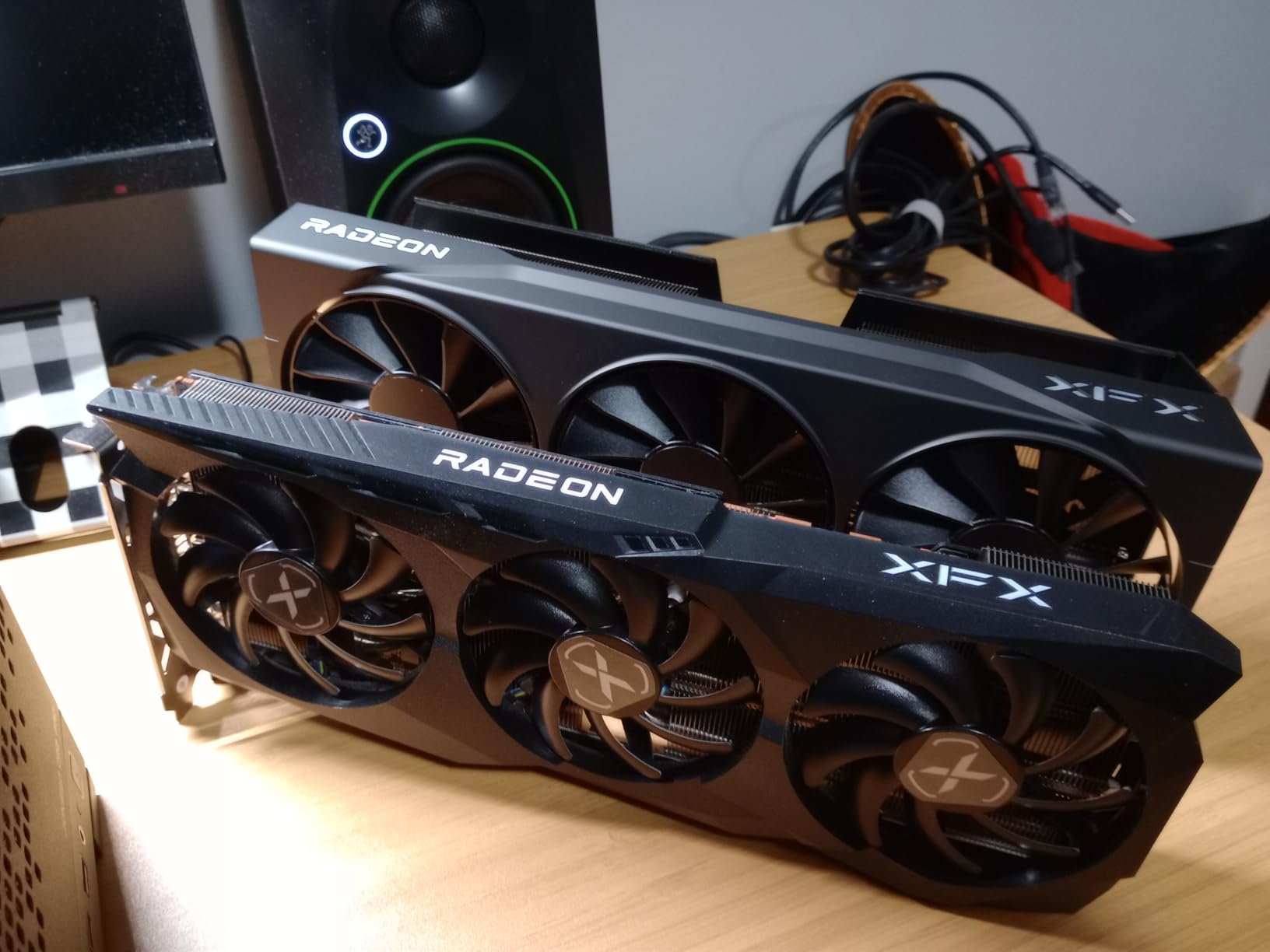 XFX Swift AMD Radeon RX 9070 XT Triple Fan Gaming Edition with 16GB GDDR6 HDMI 3xDP, RDNA 4 RX-97TSWF3B9, Graphics Card, Compatible with Desktop PCs customer photo 2