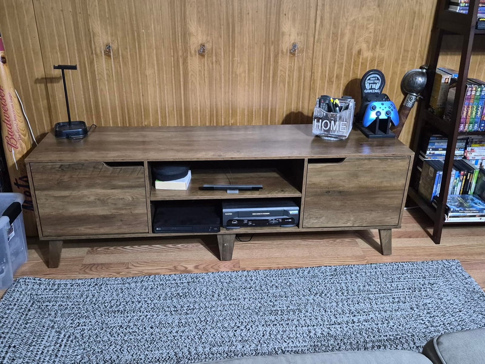 VASAGLE TV Stand for 65-Inch TVs, Entertainment Center with Adjustable Shelf, 58-Inch Long Media Console Table, Transitional Style, for Living Room, Bedroom, Honey Brown ULTV556K01 customer photo 2