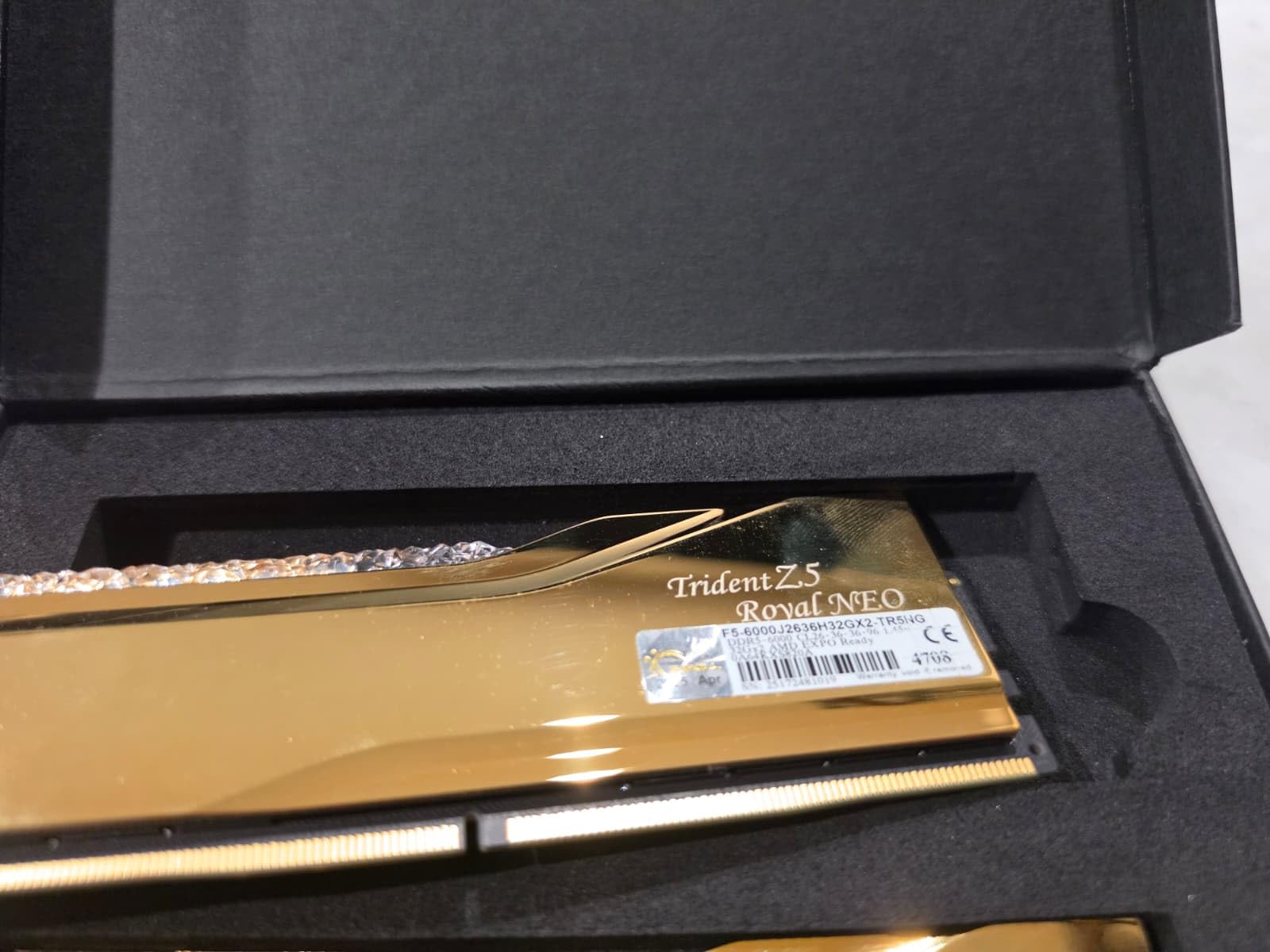 G.SKILL Trident Z5 Royal Neo Series DDR5 RAM (AMD EXPO) 64GB (2x32GB) 6000MT/s CL26-36-36-96 1.45V Desktop Computer Memory U-DIMM - Silver (F5-6000J2636H32GX2-TR5NS) customer photo 2