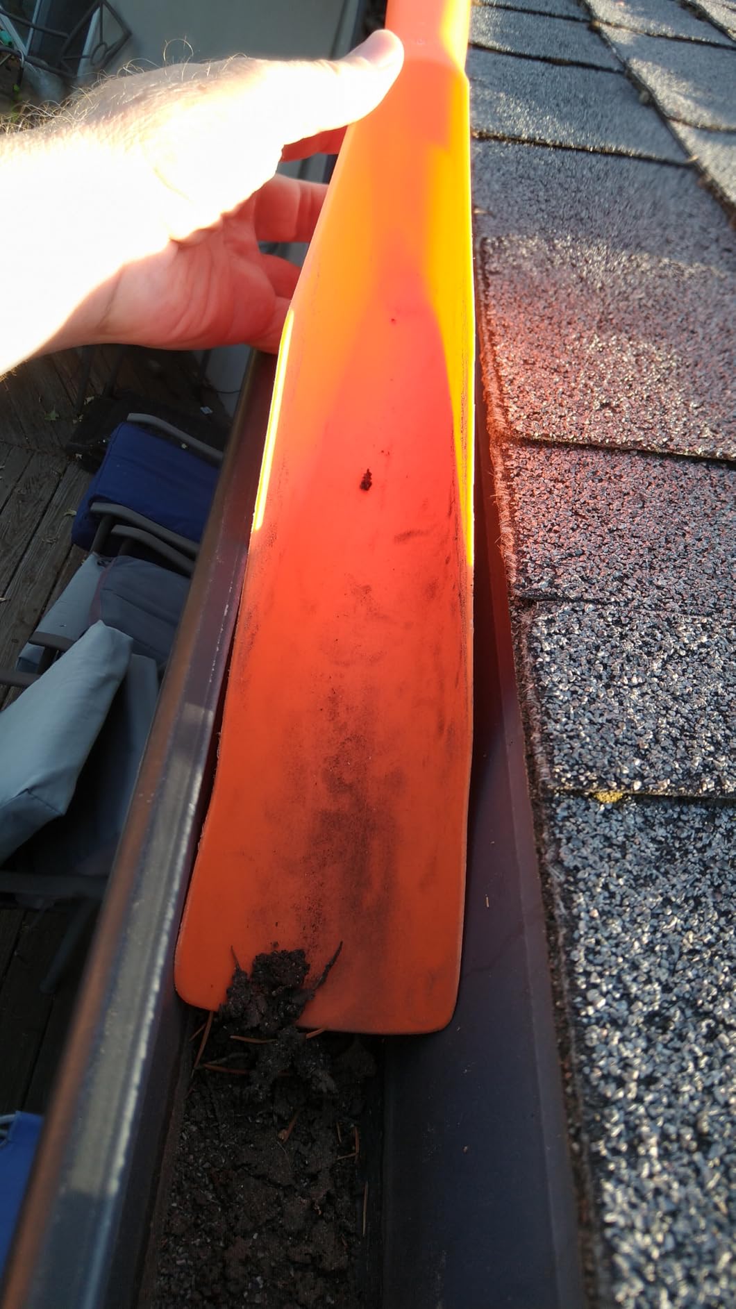 Gutter Scoop Cleaning Tools - Easy Removal of Leaves and Dirt - Deep Curved Gutter Scooper Shovel for Leaves & Debris, High-Impact Polypropylene, Ergonomic Handle, Fits Most Rain Gutters customer photo 2
