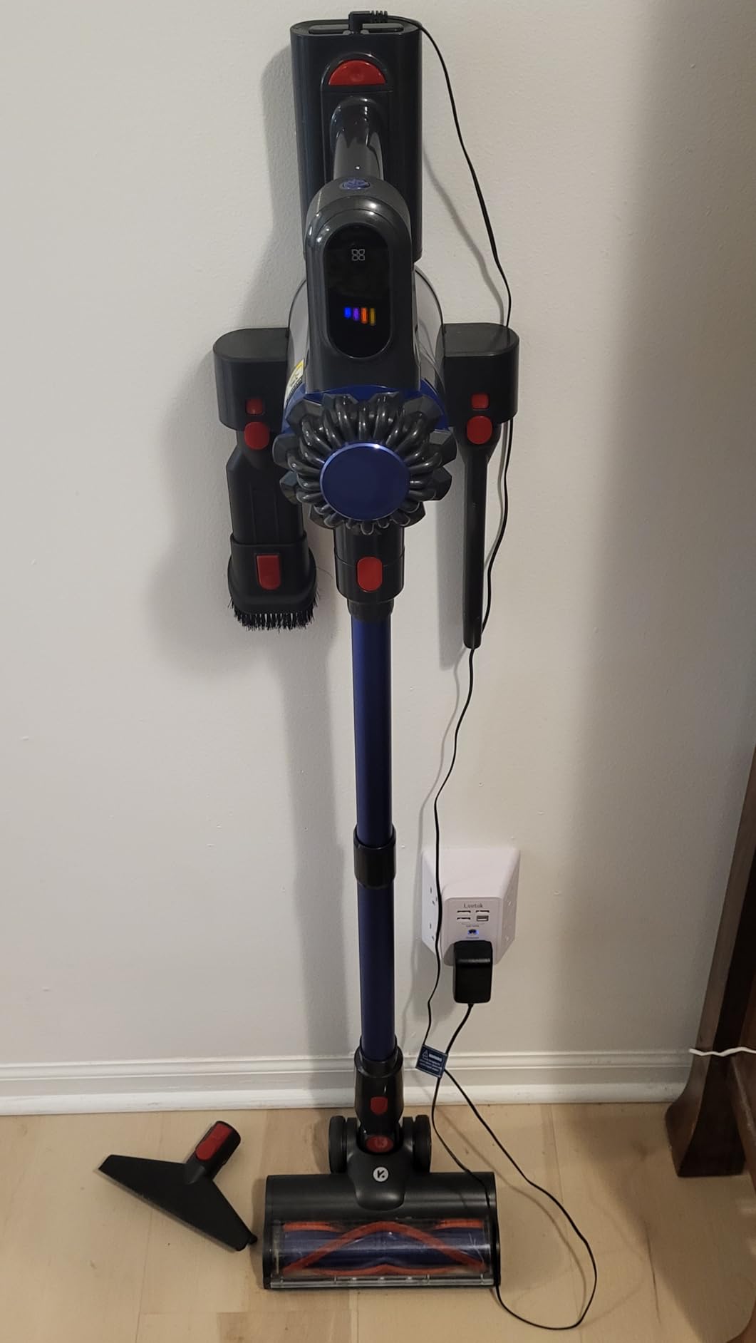 KARDV Cordless Vacuum Cleaner, 500W/40Kpa Vacuum Cleaners for Home, 60Mins Stick Vacuum with LED Display, Anti-Tangle & Wall Mount Charging, 8 in 1 Lightweight Vacuum for Hard Floors Carpet Pet Hair customer photo 1