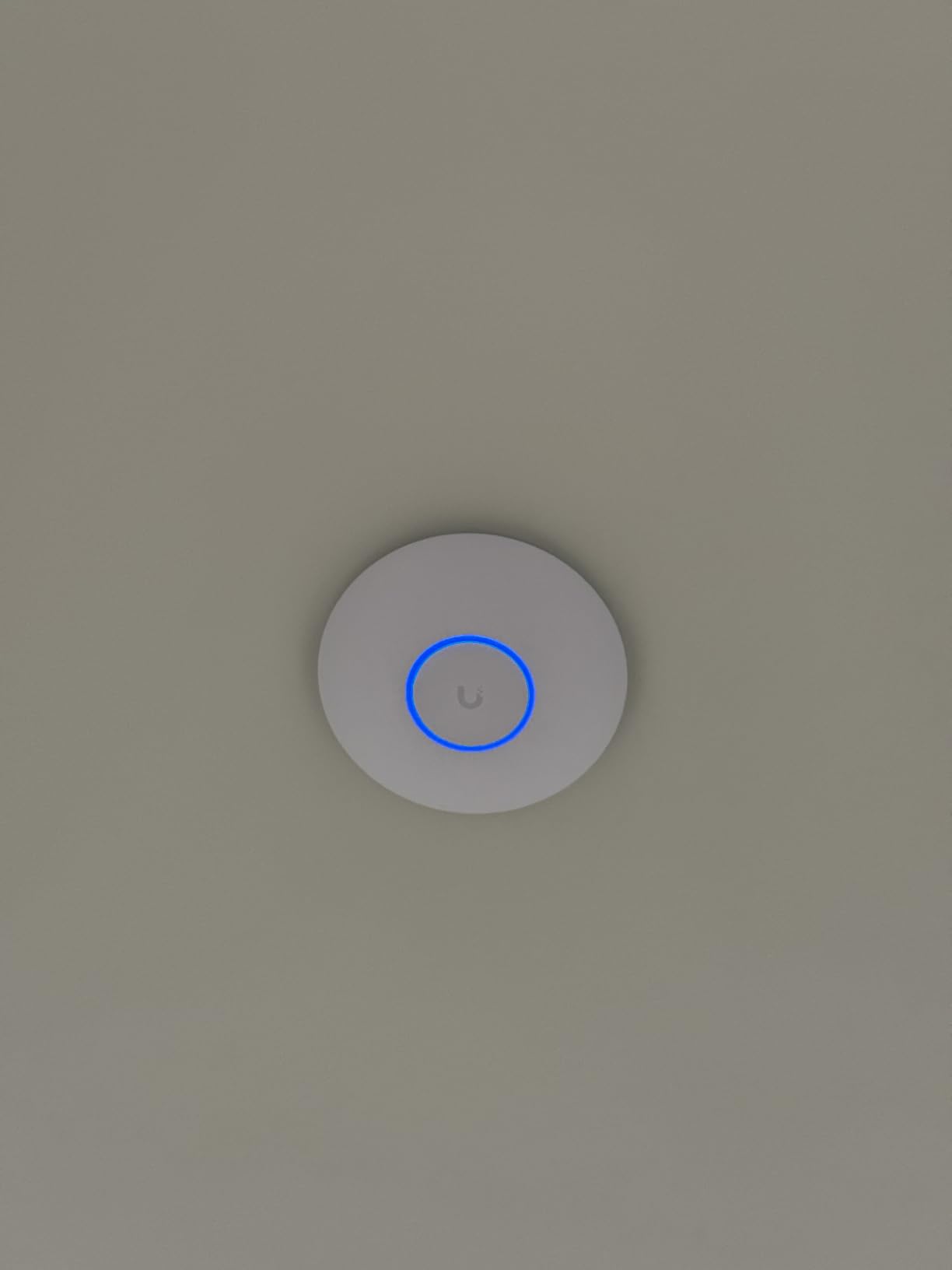 Ubiquiti UniFi U7-Lite WiFi 7 Access Point customer photo 1