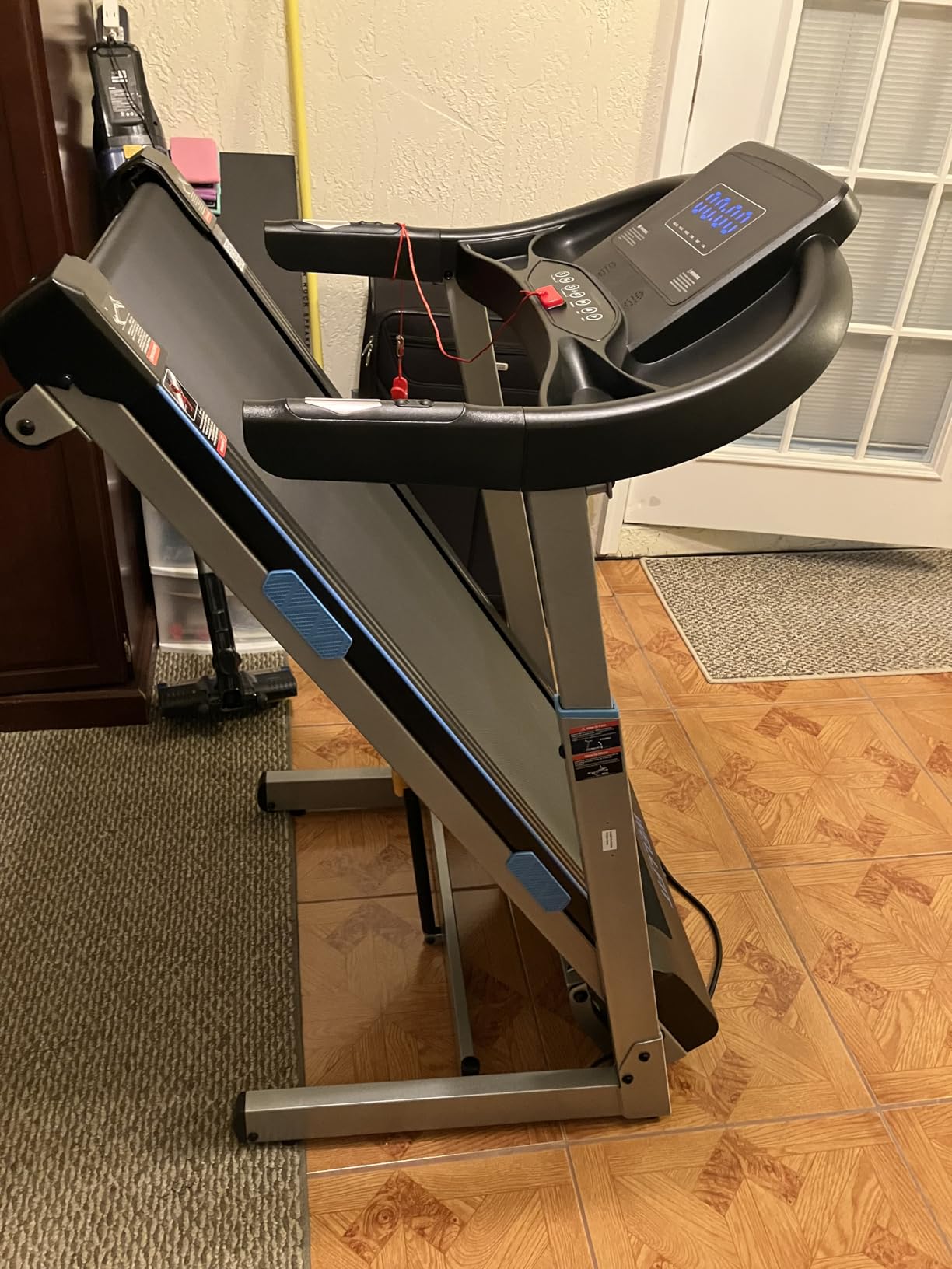 Home Treadmill 400+LB Capacity, WELLFIT 4.0HP Heavy Duty Treadmill Foldable | Small Commercial Treadmills with 15% Auto Incline, Climb Running, with Safety Handrail, Wide Belt 18*43 in, 95% Pre-installed customer photo 1