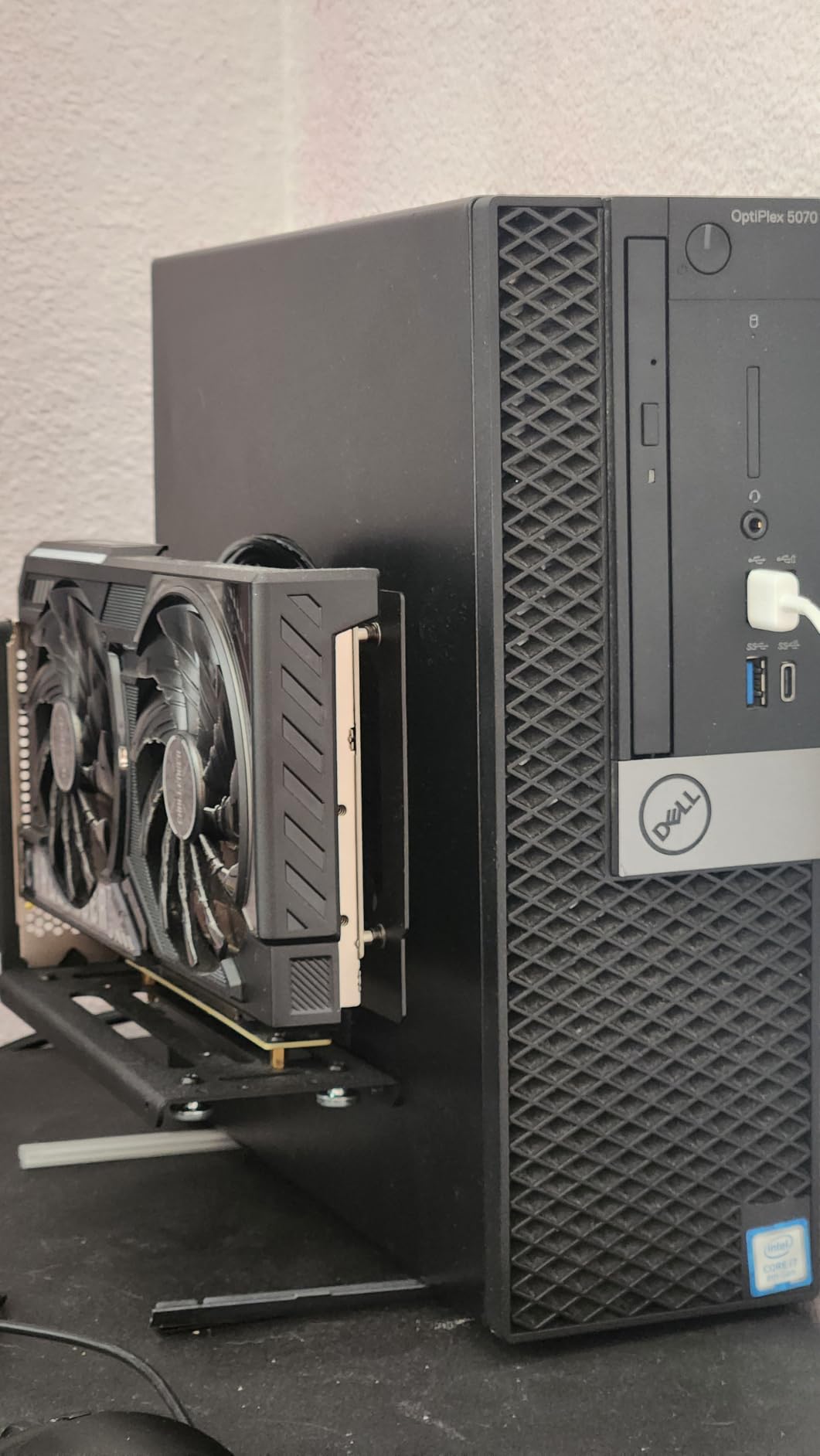 OwlTree PCIe 4.0 Riser Cable, PCIe 4.0 x16 High Speed Flexible Extension 90 Degree Adapter Compatible with 4090 4080 4070 3090 and PCIe 3.0 System 200mm/7.8inch customer photo 1