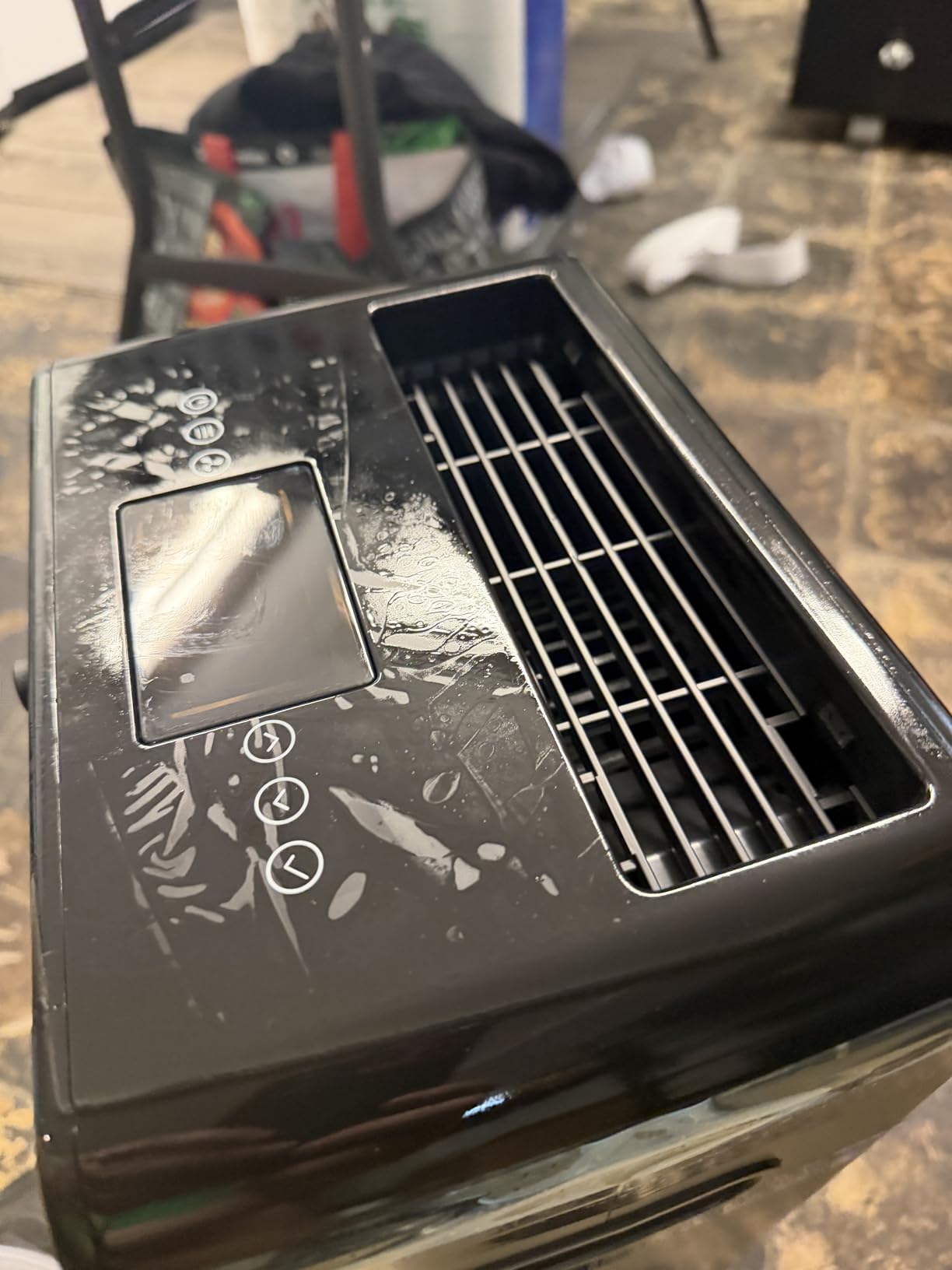 VIVOSUN AeroDrain D12 Smart Dehumidifier Up to 12L/day for Grow Tents | Temperature & Humidity Monitoring, Smart App Control, Sensor Probe, Grow System Compatible, Auto Restart customer photo 2