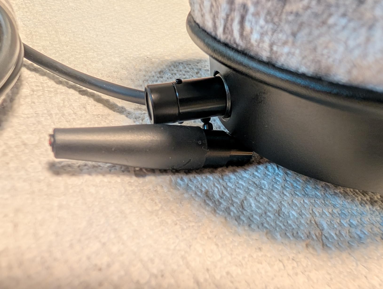 beyerdynamic DT 990 Pro X 48 ohm Wired Over-Ear Open Back Professional Recording Studio Monitor Headphones customer photo 1