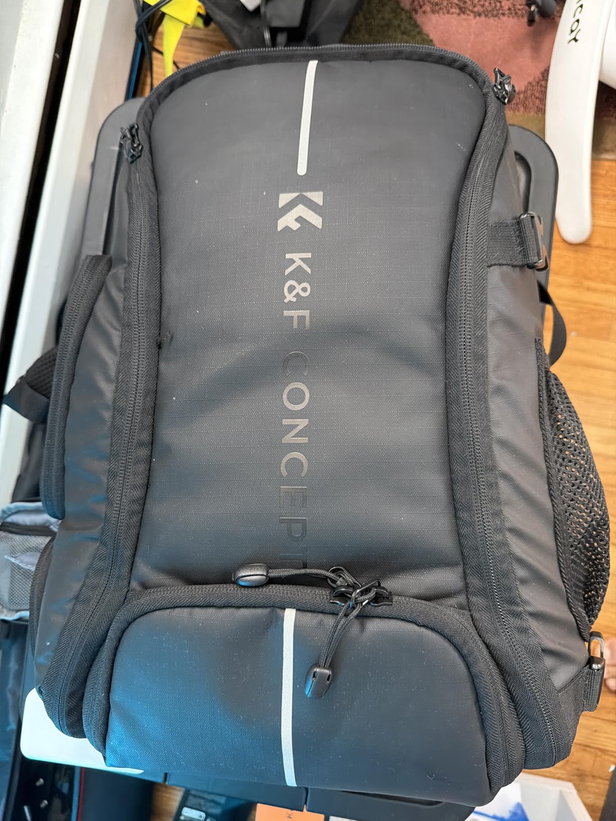K&F CONCEPT Camera Backpack, 25L Large Capacity Camera Bag for Photographers | Raincover, 15.6 Inch Laptop Compartment, Compatible for Canon/Nikon/Sony/DJI Mavic Drone, B10 customer photo 2