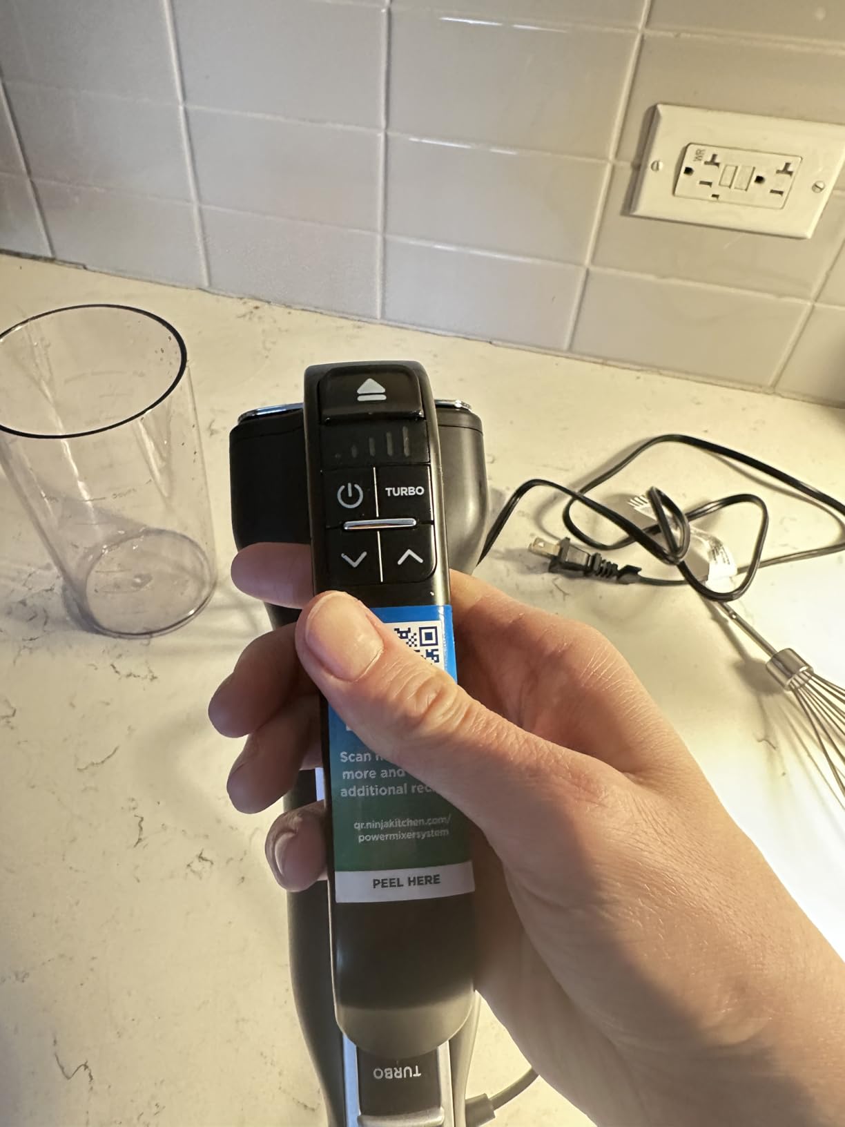 Ninja Immersion Blender and Whisk, 4 Speeds, with SplatterShield and PanProtect customer photo 2
