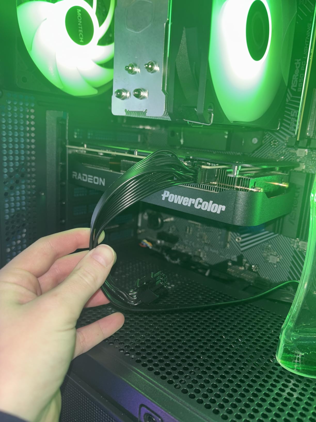 XFX Reaper AMD Radeon RX 9060 XT 16GB GDDR6 customer photo 2