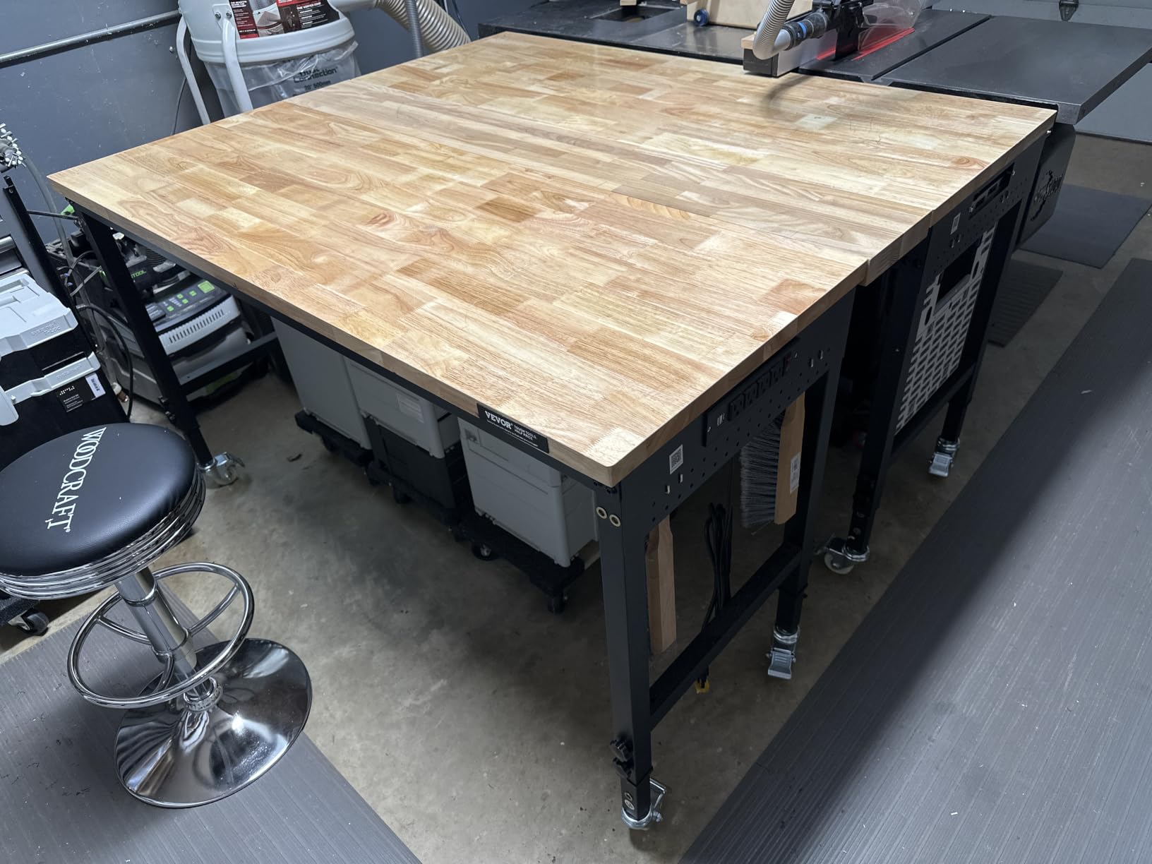 VEVOR Adjustable Workbench, 48 x 20-inch Heavy Duty Work Bench with 28.5-38.3 Inches Height Adjustment, 2000 lbs Capacity Garage Workbench with Power Outlets customer photo 2