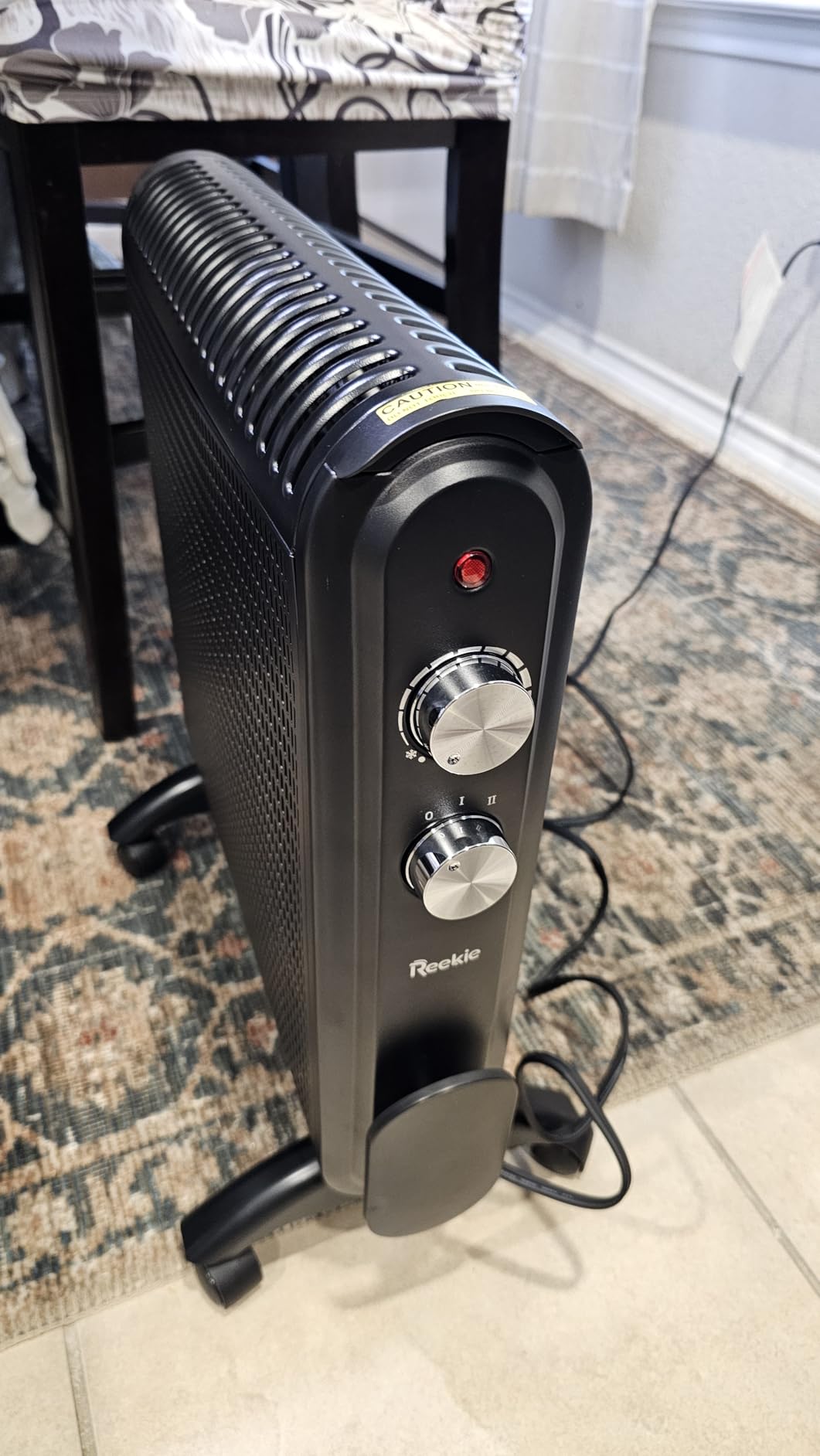 Reekie Convection Space Heaters for Indoor Use, 1500W Electric Mica Panel Heater with Thermostat, Fast Heating, Quiet, Safety Protection, Portable Large Room Heater for Bedroom Office Garage, White customer photo 1