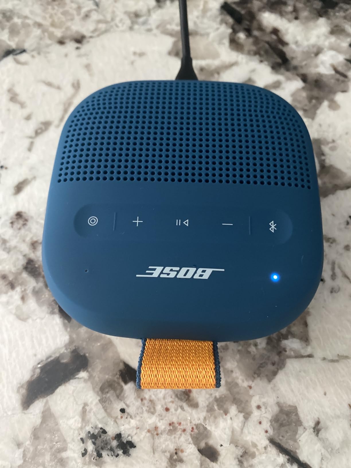 Bose SoundLink Micro Portable Bluetooth Speaker (2nd Gen), Wireless Outdoor Speaker, Up to 12 Hours Battery Life, Waterproof and Dustproof, Black customer photo 2