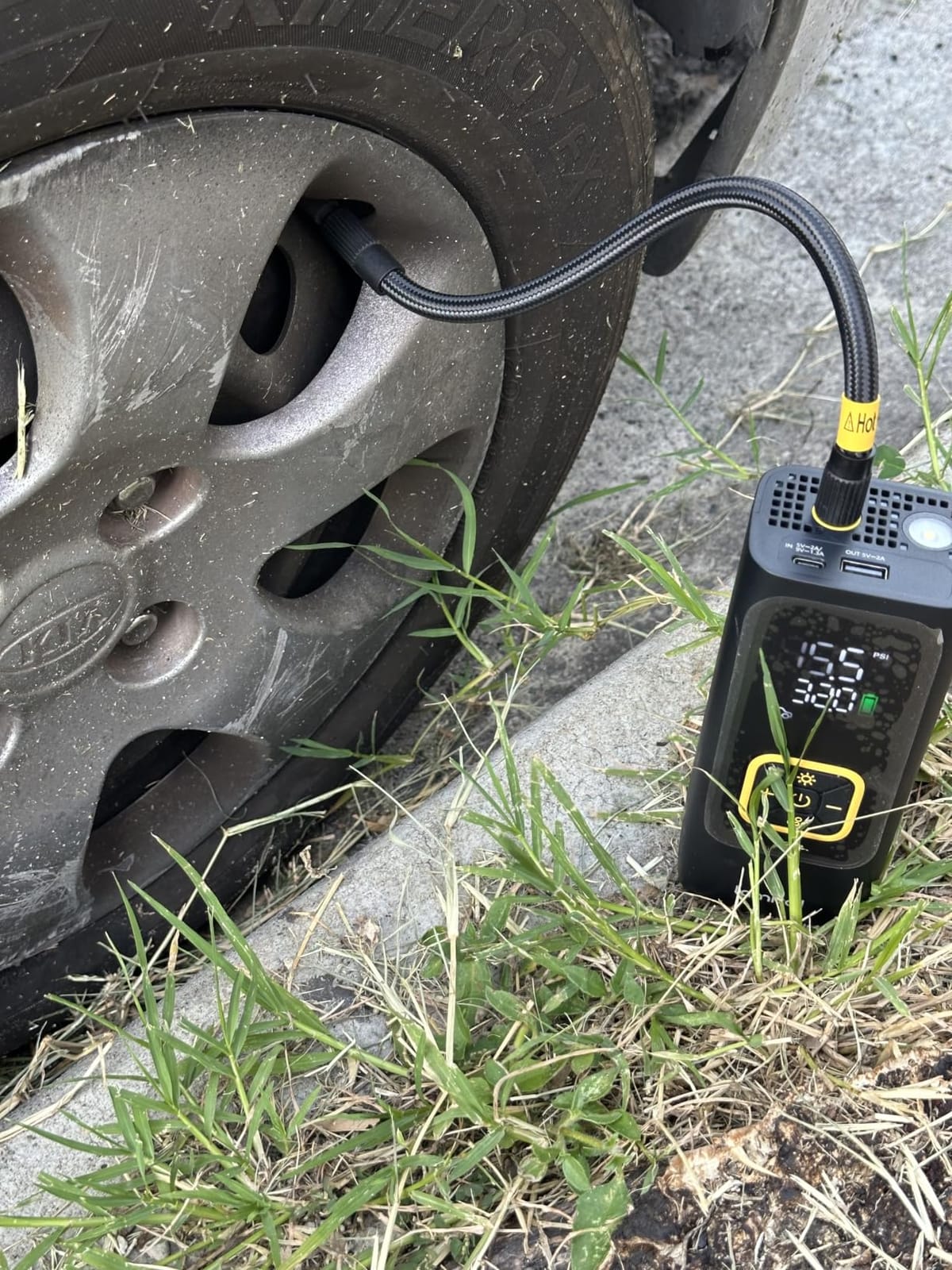 Lamicall Car Tire Inflator Portable Air Compressor, 4X Faster, 150 PSI | with Auto Stop, Rechargeable, Pressure Gauge Display, LED Light, Car Accessories Automatic Air Pump for Motorcycle Bike Ball customer photo 1