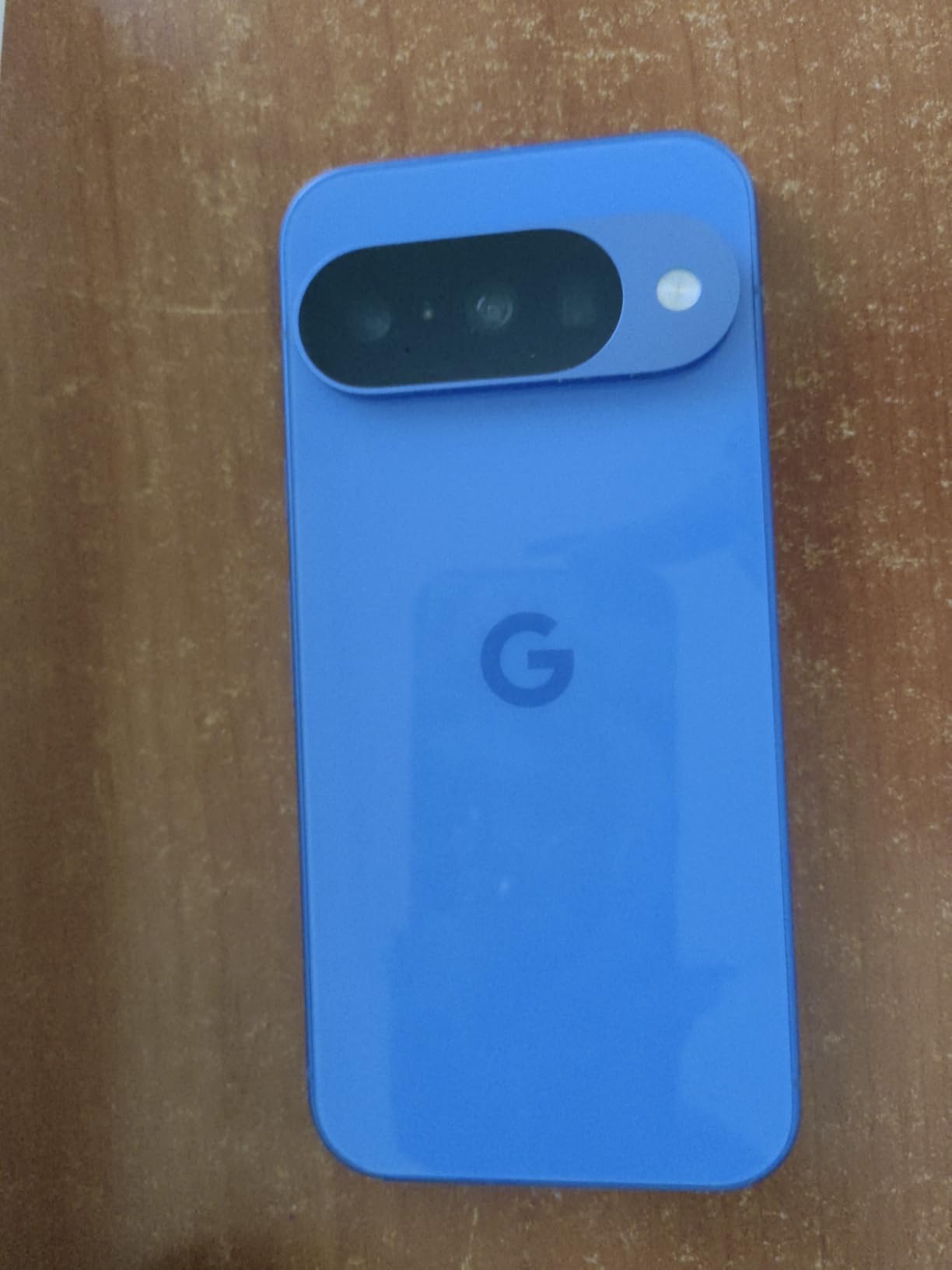 Google Pixel 10 - Unlocked Smartphone with Gemini - Indigo - 128 GB | Android phone, advanced triple rear camera, 20x zoom, fast-charging 24+ hour battery, 6.3
