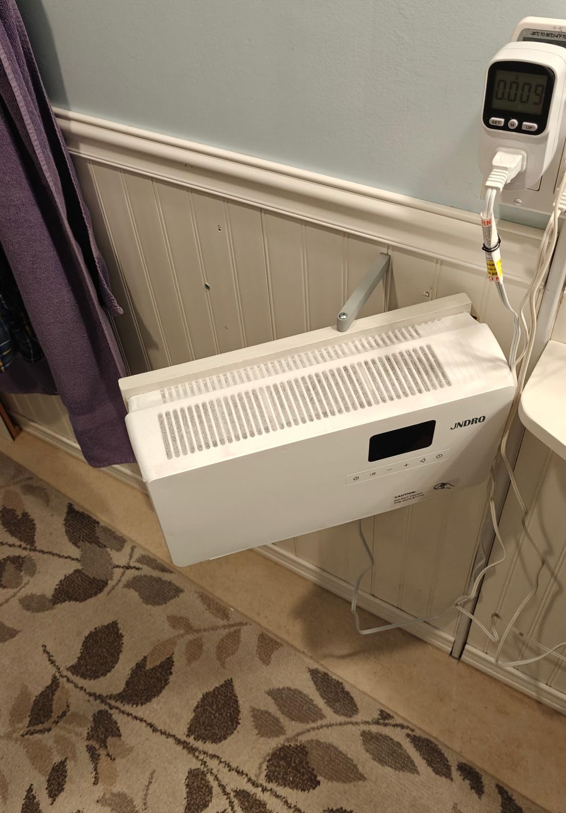 Wall-Mounted Space Heater with ECO Thermostat and Remote Control, LED Display, 60°/90°/120° Oscillation Modes, 24-Hour Timer, Indoor Electric Space Heater customer photo 1