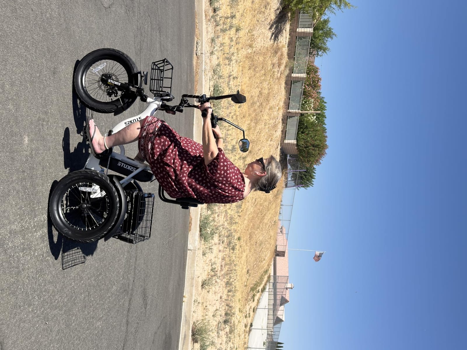 ESKUTE E Trike Electric Bike, Peak 1200W Brushless Motor Folding Trike 18X3.0 Fat Tire Ebike, 624Wh Removable Battery, Step-Thru 3 Wheel Electric Bicycle, Up to 55 Miles, 18MPH+ Tricycle for Adults customer photo 1