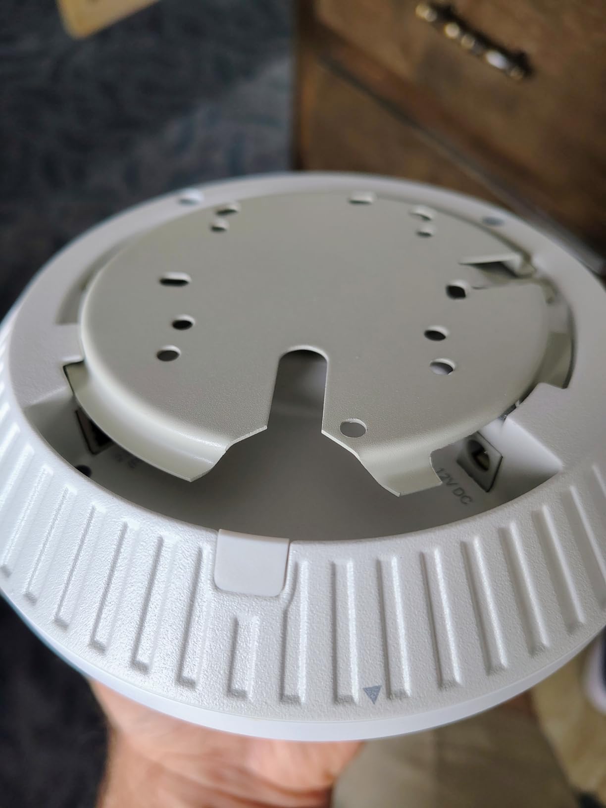 TP-Link Omada WiFi 7 Wireless Access Point - BE5000 Dual Band, 2.5G Port, PoE+ or DC Powered, Adapter Included, 5yr Warranty, Captive Portal, Mesh, WPA3, Roaming, Business WiFi Experience (EAP720) customer photo 2