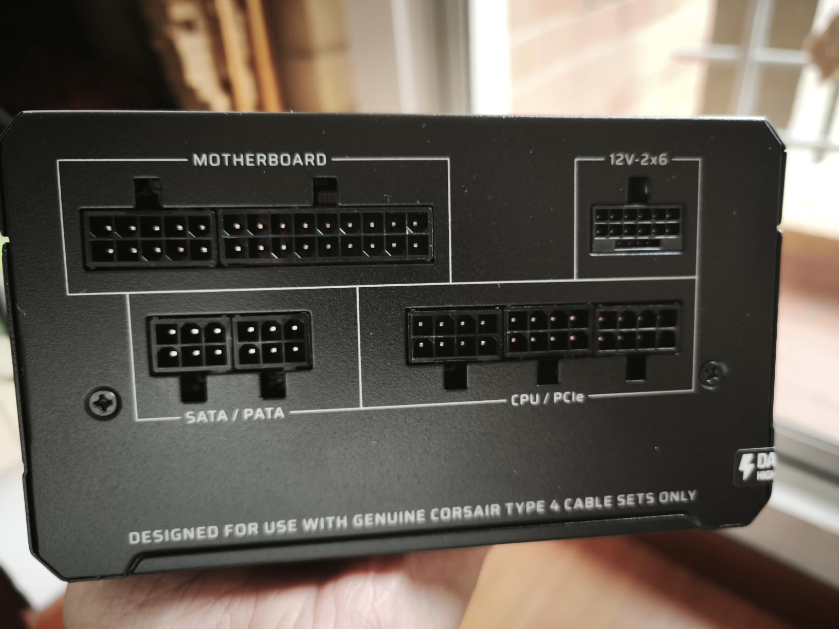 CORSAIR RM750e ATX 3.1 PCIe 5.1 Ready 750W Power Supply - Black | Native 12V-2x6 Cable Included, Low-Noise, Fully Modular, Cybenetics Gold, Modern Standby Mode, NA customer photo 1