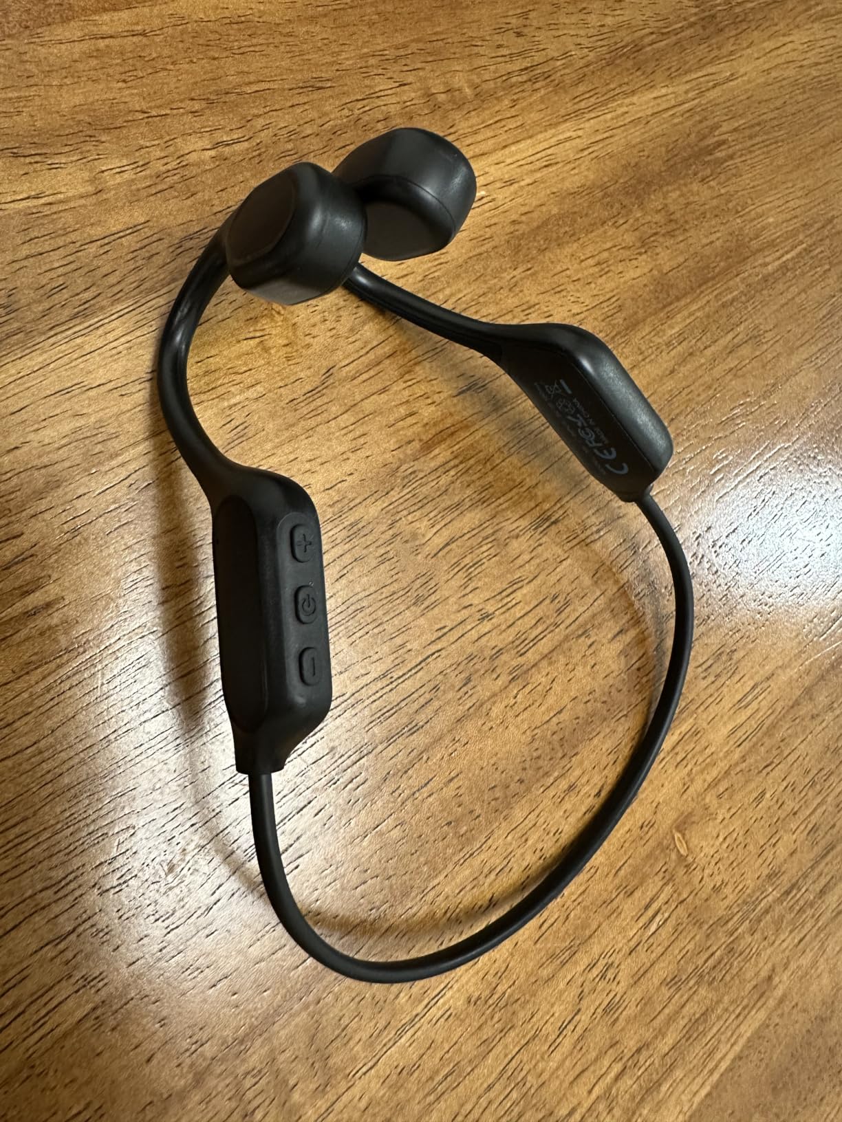 Swimming Headphones Bone Conduction Bluetooth 6.0 IPX8 Waterproof 32G MP3, Open-Ear Comfort, Phone-Free Playlists, Secure Fit with Caps and Goggles customer photo 1