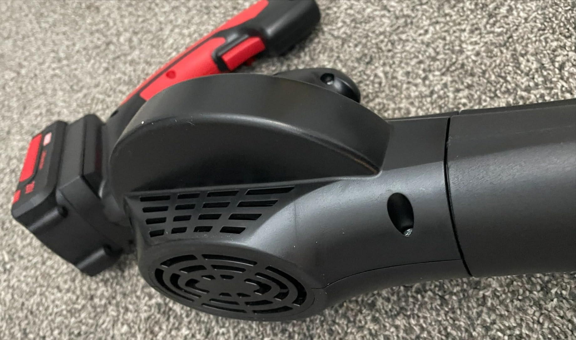 MZK 20V Cordless Leaf Blower, Lightweight Electric Blower | Includes 2 x 4.0Ah batteries and charger for leaves, patio cleanup, dust, lawn care, and yard work. customer photo 2