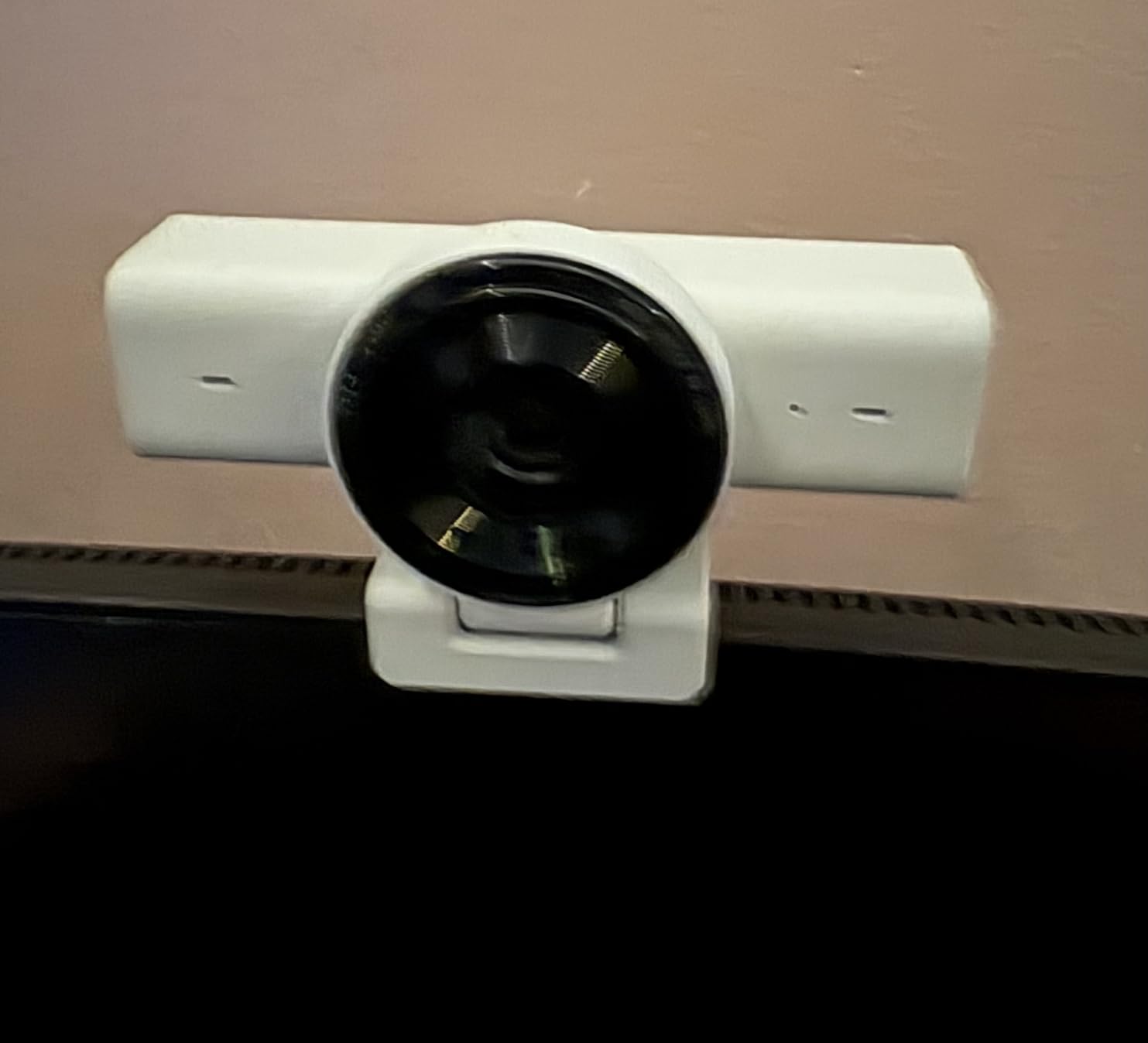 Razer Kiyo V2 X Webcam for Streaming and Meetings, 1440p 60 FPS, Black customer photo 1
