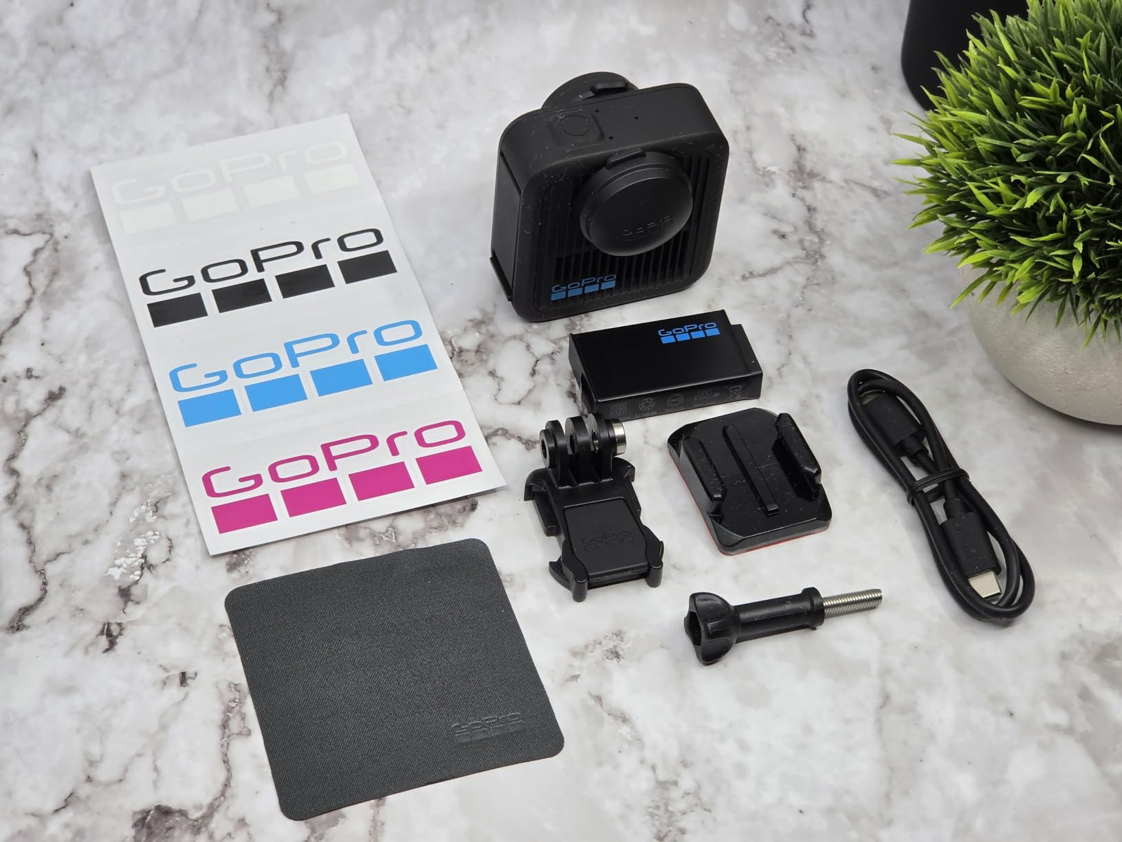 GoPro MAX2 - Waterproof 360 + Traditional Action Camera with Touch Screen, Spherical 8K Video, 29MP 360 Photos, Easy Replaceable Lenses, HyperSmooth Stabilization, 6 Microphones customer photo 2