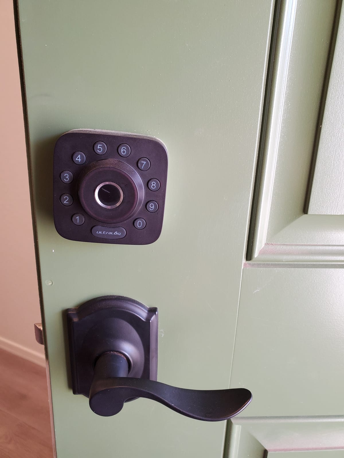 ULTRALOQ Bolt SE Smart Lock, Built-in Wi-Fi, Matter Over Thread, Works with Apple Home, Alexa, Google, 7-in-1 Keyless Entry Deadbolt with Fingerprint ID, App, Keypad, Remote Control, 18 Months Battery customer photo 1