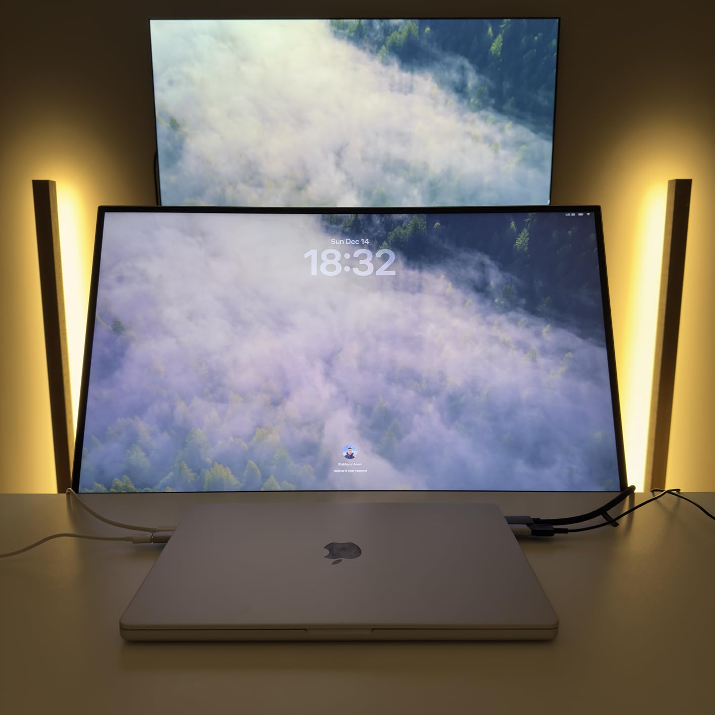 LG 32U990A-S 32-Inch Ultrafine 6K (6144 x 3456) Nano IPS Black Thunderbolt 5 Professional Monitor customer photo 1