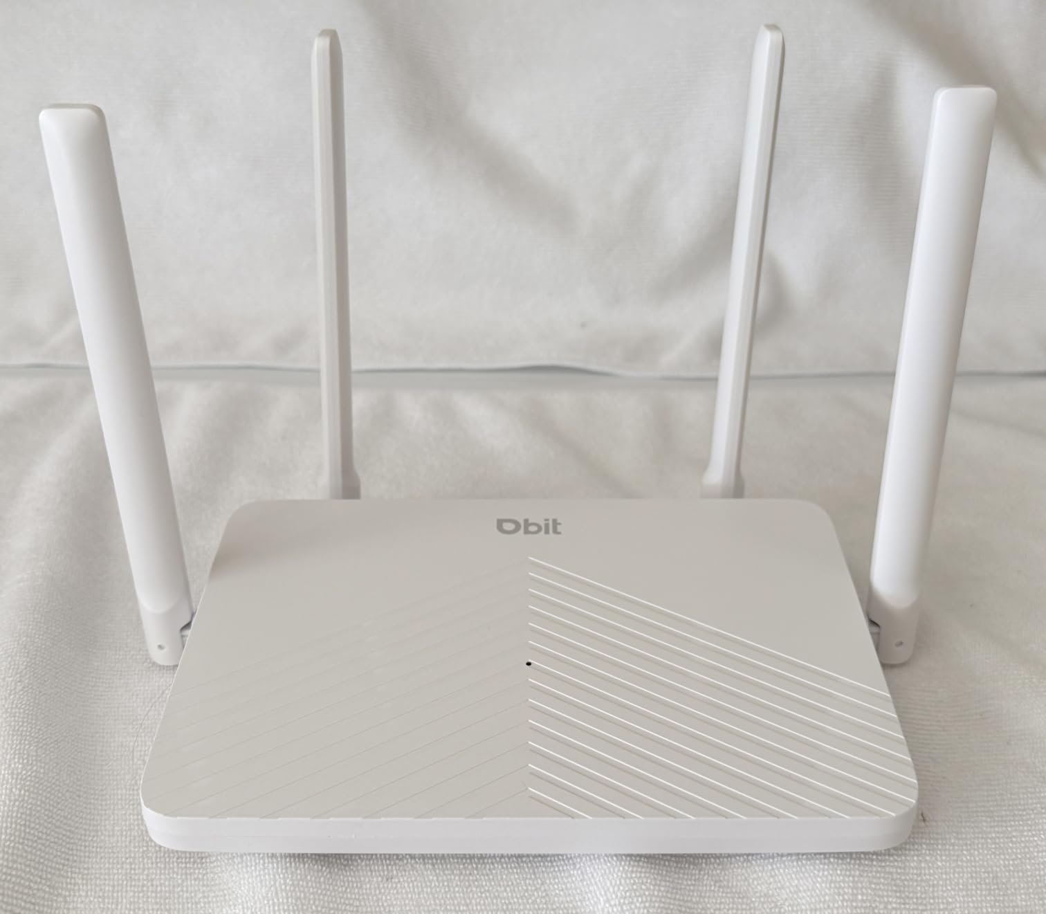 DBIT AC1200 WiFi Router 2.4GHz +5GHz Dual Band MU-MIMO Wireless Internet Router with 4 Gigabit Ethernet Ports, 4 x 5dBi Antennas, Bridge & Repeater Mode, EasyMesh, Guest Network (T18-21K) customer photo 1