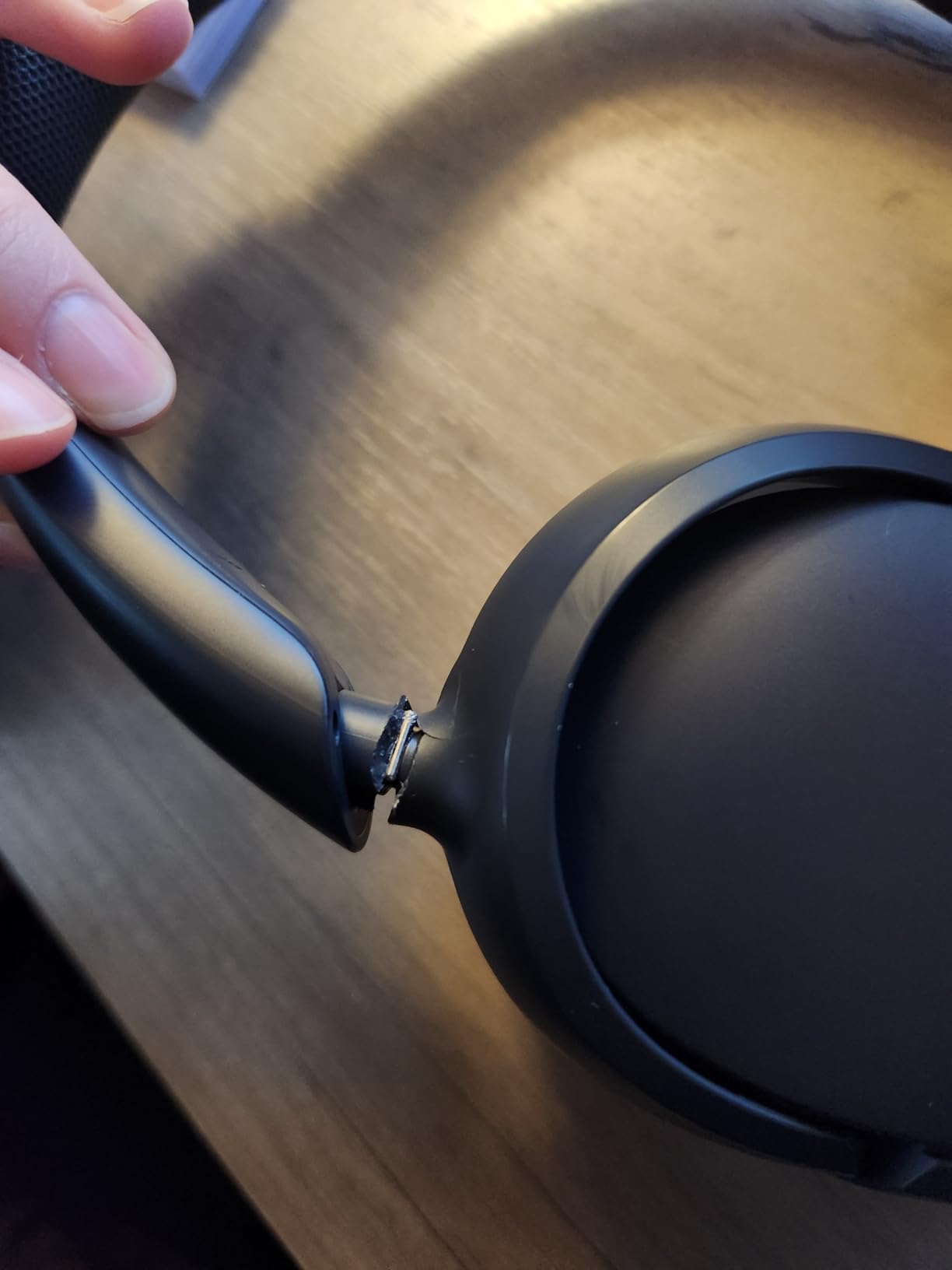 JLab JBuds Lux ANC, Over Ear Headphones, Active Noise Cancelling customer photo 1