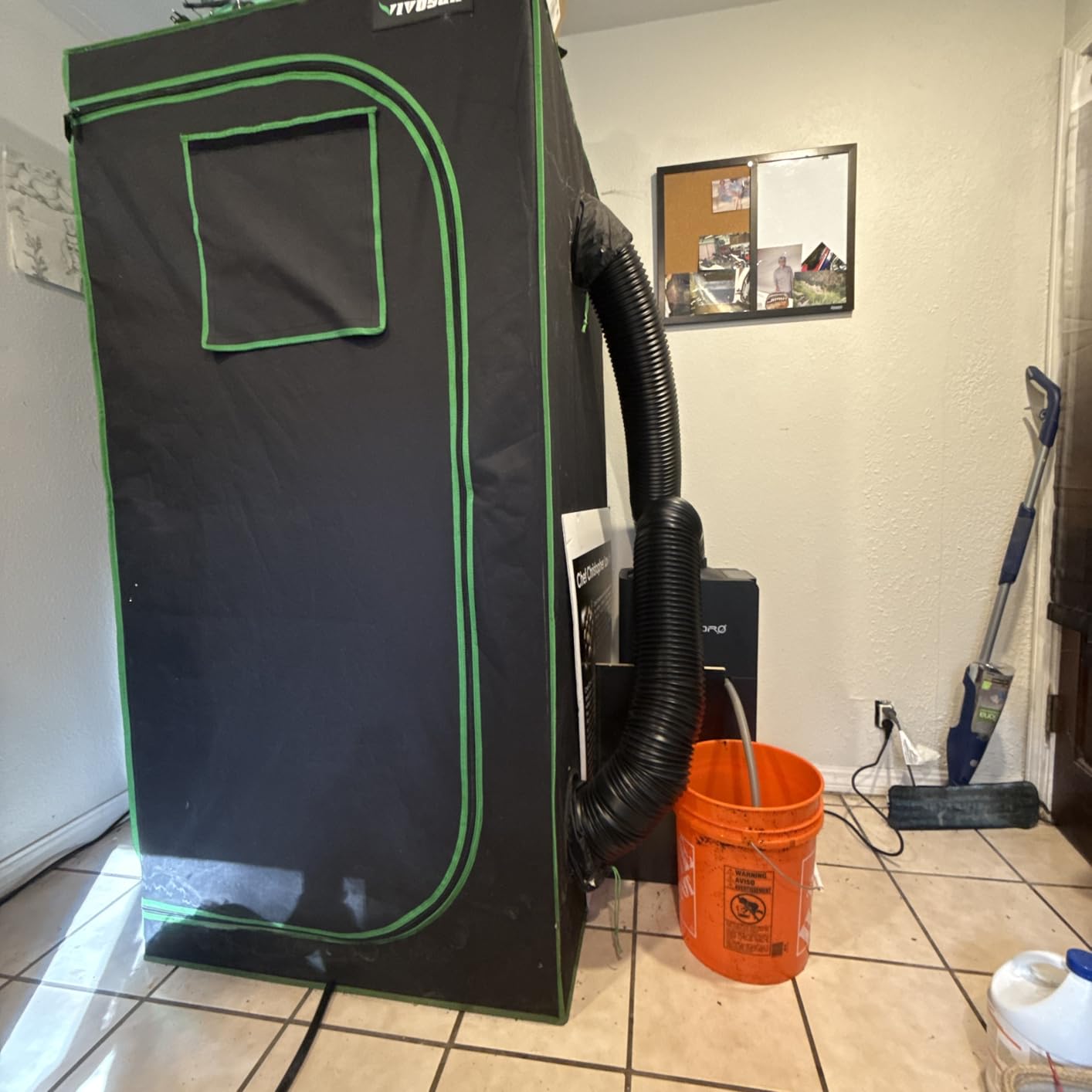 MARS HYDRO 38 Pints Plant Dehumidifier 18L/day for Grow Tent & Home | Digital Temperature & Humidity Control Display, 2.1L Water Tank, Air Duct, Drain Hose & Washable Filter customer photo 2