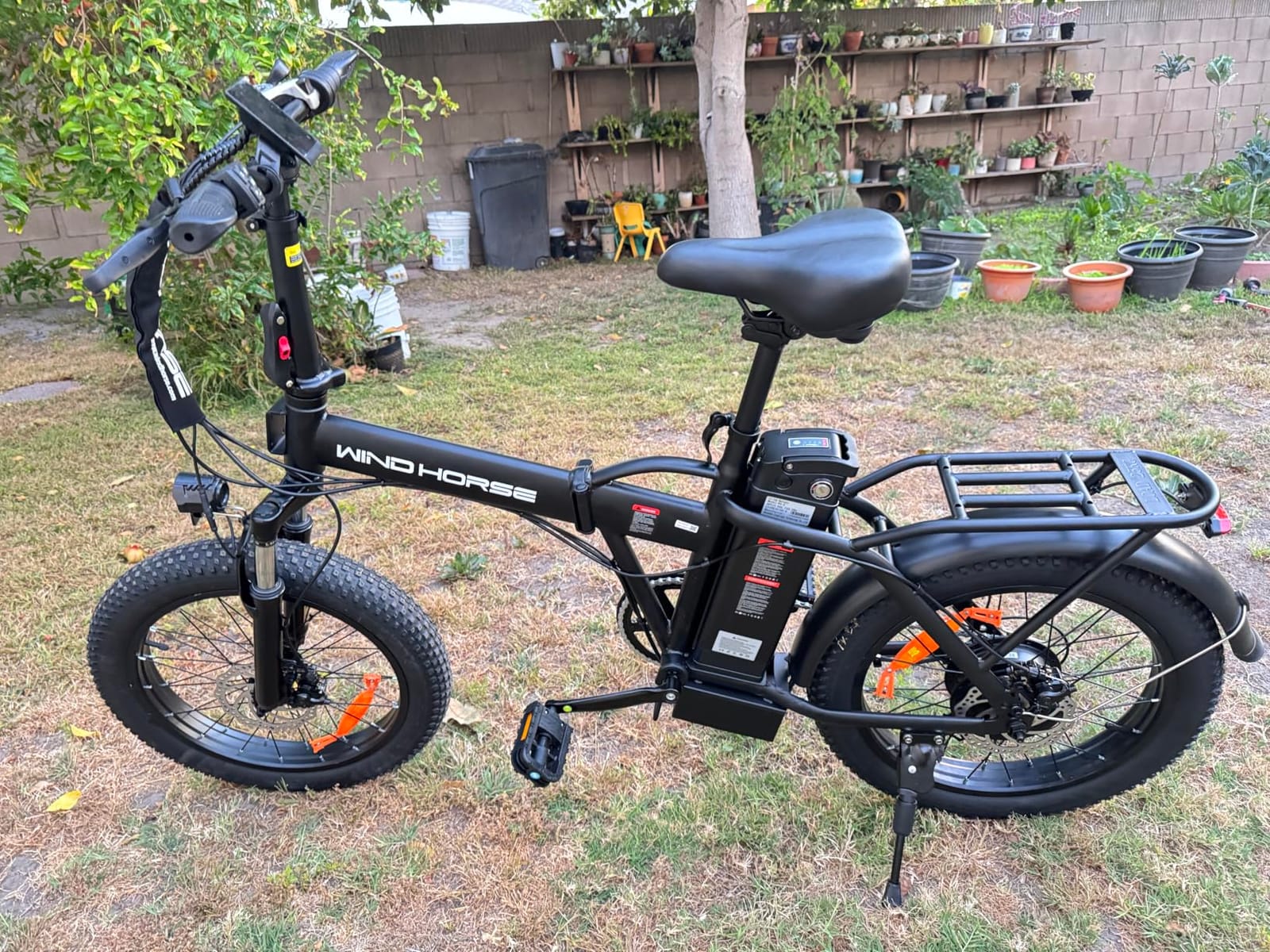 Foldable Electric Bike for Adults with 20-inch Fat Tire, Suspension | 48V 15.6Ah Removable UL Battery, 40-70 Miles & 20 MPH, Peak 983W, 7-Speed, Rear Rack, ideal for Commuting & Outdoor Use customer photo 1
