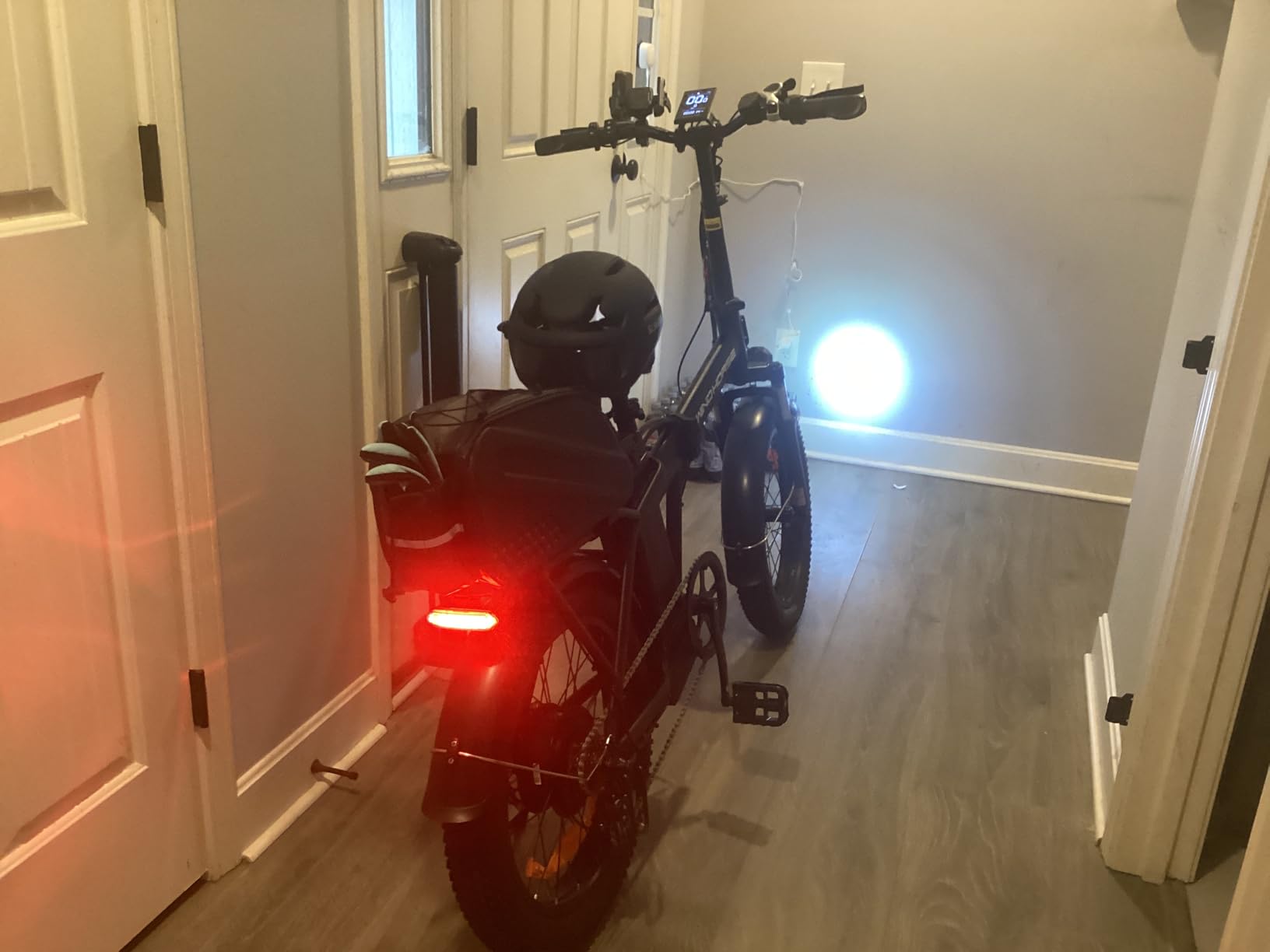 Foldable Electric Bike for Adults with 20-inch Fat Tire, Suspension | 48V 15.6Ah Removable UL Battery, 40-70 Miles & 20 MPH, Peak 983W, 7-Speed, Rear Rack, ideal for Commuting & Outdoor Use customer photo 2