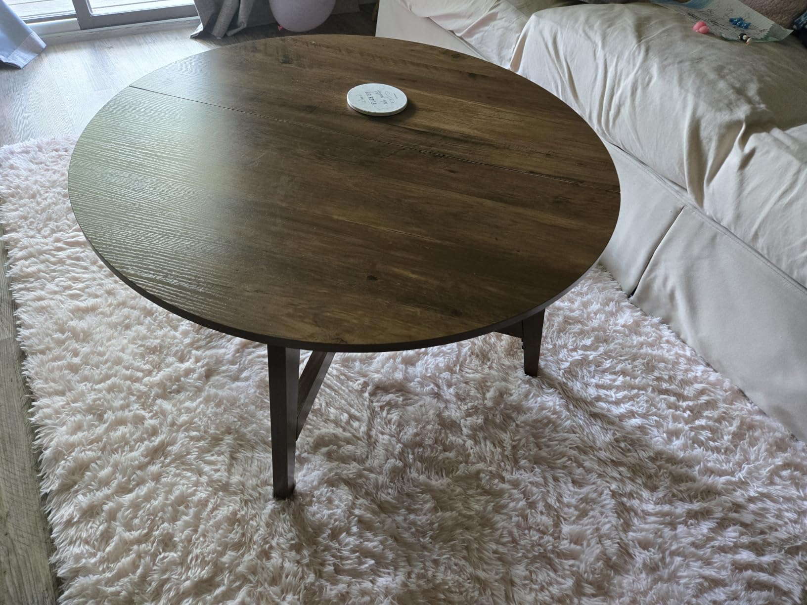 VASAGLE Round Coffee Table, 31.5-Inch Center Table, Tapered Legs | Curved Transitions, Easy to Assemble, for Living Room, Honey Brown, MAEZO Collection ULCT251KB01S customer photo 1