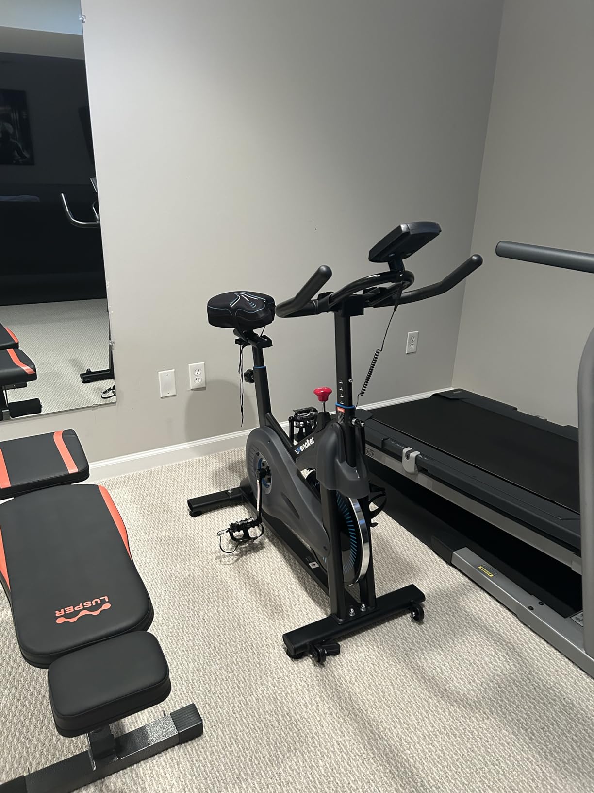 Exercise Bike, Wenoker Magnetic Stationary Bike for Home App Sync Indoor Bike with Adjustable Seat and Handlebar, Transport Wheels and Fitness Courses for Weight Loss customer photo 2