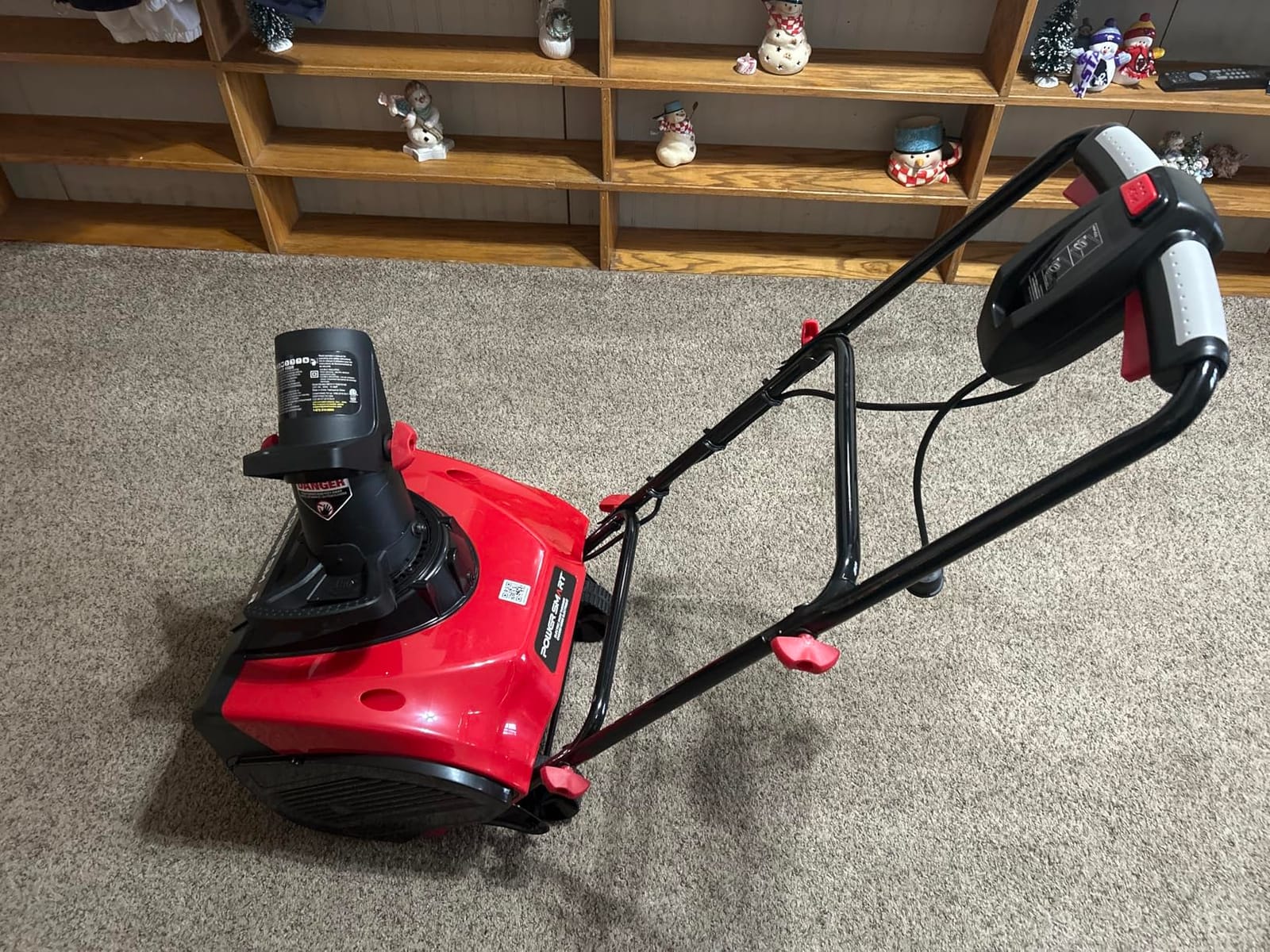 18-Inch Corded Electric Snow Blower, 15 Amp Motor, 30 ft Throwing Distance (AM7517) customer photo 2