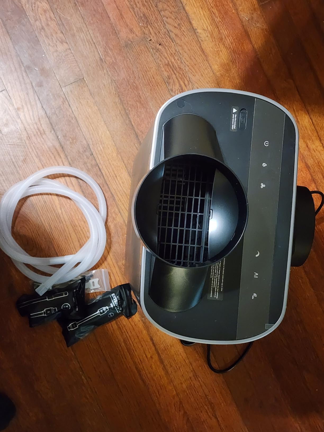 AC Infinity HYDRONE 7, Smart Plant Dehumidifier, Humidity VPD Control | 10 Drying Levels, Precise Rotary Motor, AI Targeting, Effective in Hot/Cold Environments, for 4-6 Plants in Grow Tents customer photo 2