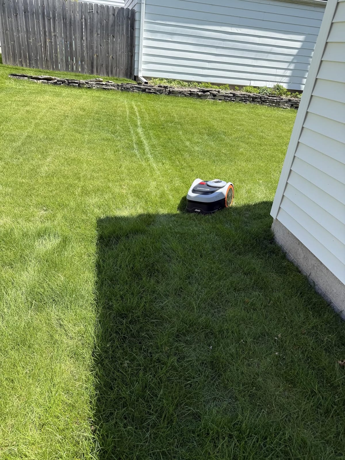 Segway Navimow i206 AWD Robot Lawn Mower (New i105N), 0.15 Acre, 45% Slopes, Perimeter Wire-Free Setup, NRTK-Vision Auto Mapping, Zero-Turn Steering, 2-3.6-Inch Cutting Height, 20-Zone App Control customer photo 2