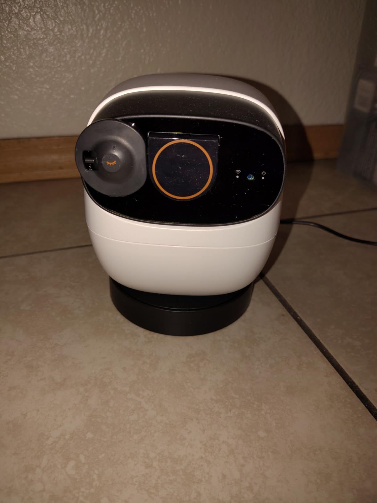 2026 3K Pet Camera Treat Dispenser, 32ft Remote Tossing for Dogs & Cats - Reduces Separation Anxiety, 360° View, Security Indoor Cam w/ Phone App, Barking Alerts, No Subscription, 5G WiFi, Robot M3 customer photo 1