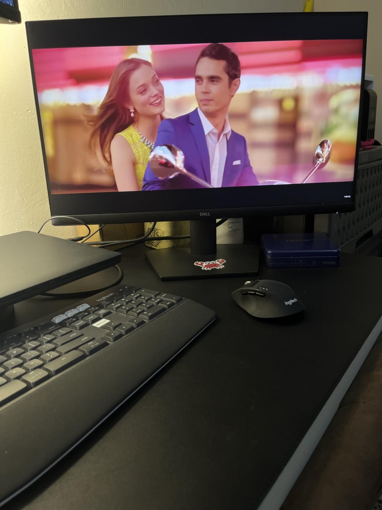 Dell 24 Monitor - SE2426H - 23.8-inch FHD (1920x1080) 144Hz 1ms Display, IPS, AMD FreeSync, 2X HDMI, Tilt customer photo 1