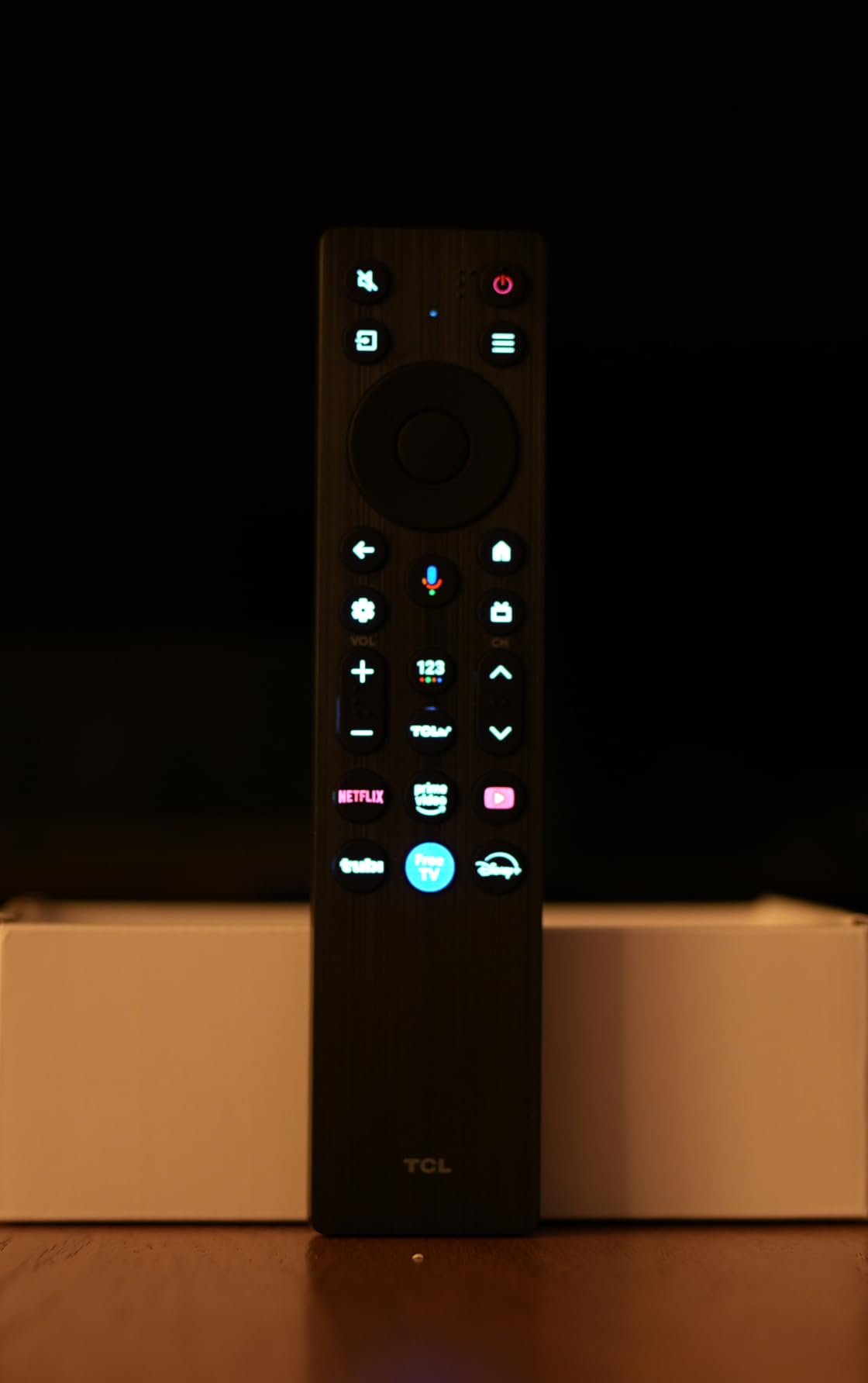 TCL 55 Inch Class QM7L Series | SQD-Mini-LED QLED Smart TV | 55QM7L, 2026 Model | 144Hz | Ultimate Color Ultra Brightness & Contrast | Google AI Bang & Olufsen | Voice Gaming Streaming Television customer photo 2