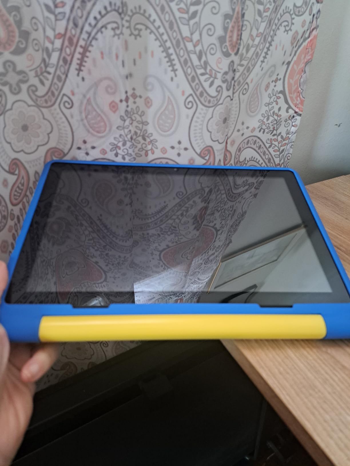 Urao Kids Tablet, Android 16 Tablet for Kids 10 inch with Case, 24GB RAM 64GB ROM customer photo 1