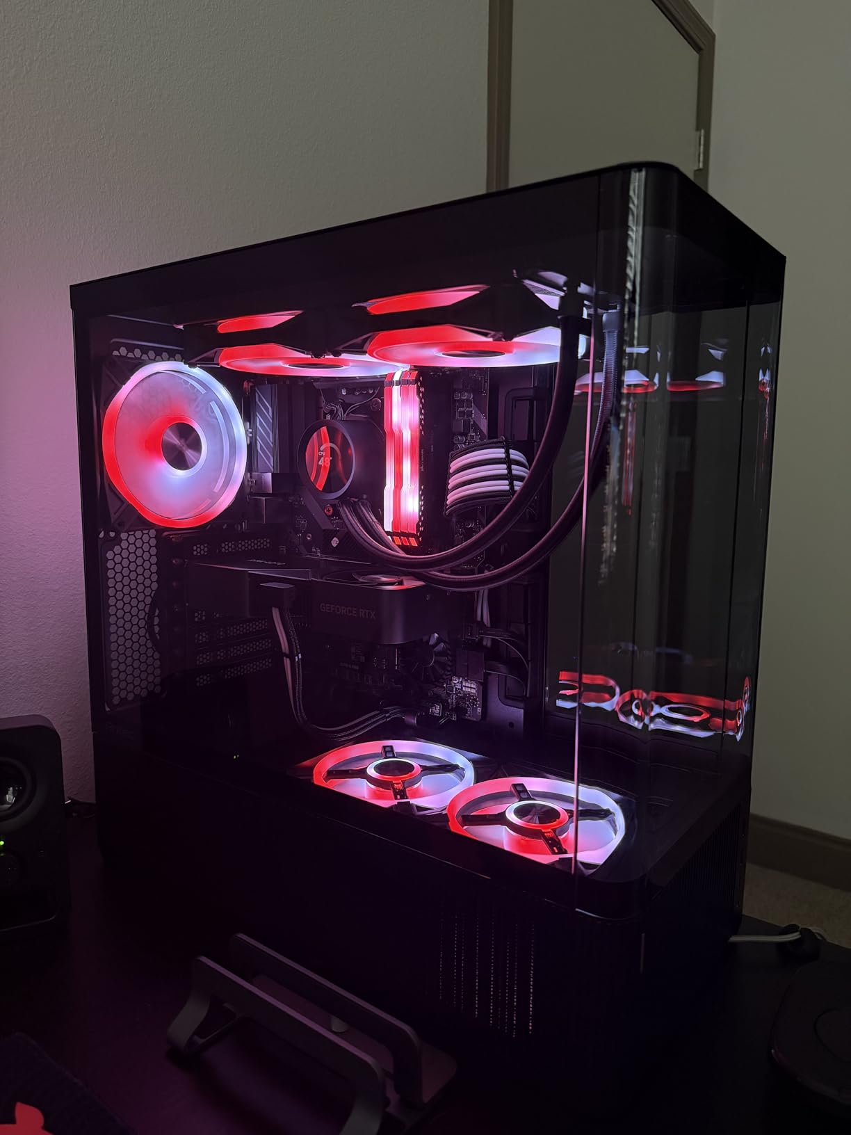 Antec C6 Curve Air Mid-Tower ATX PC Case, 3 PWM Fans Included | Panoramic Tempered Glass, High-Airflow Design, 450mm GPU Support, 360mm Radiator Support, USB Type-C customer photo 1