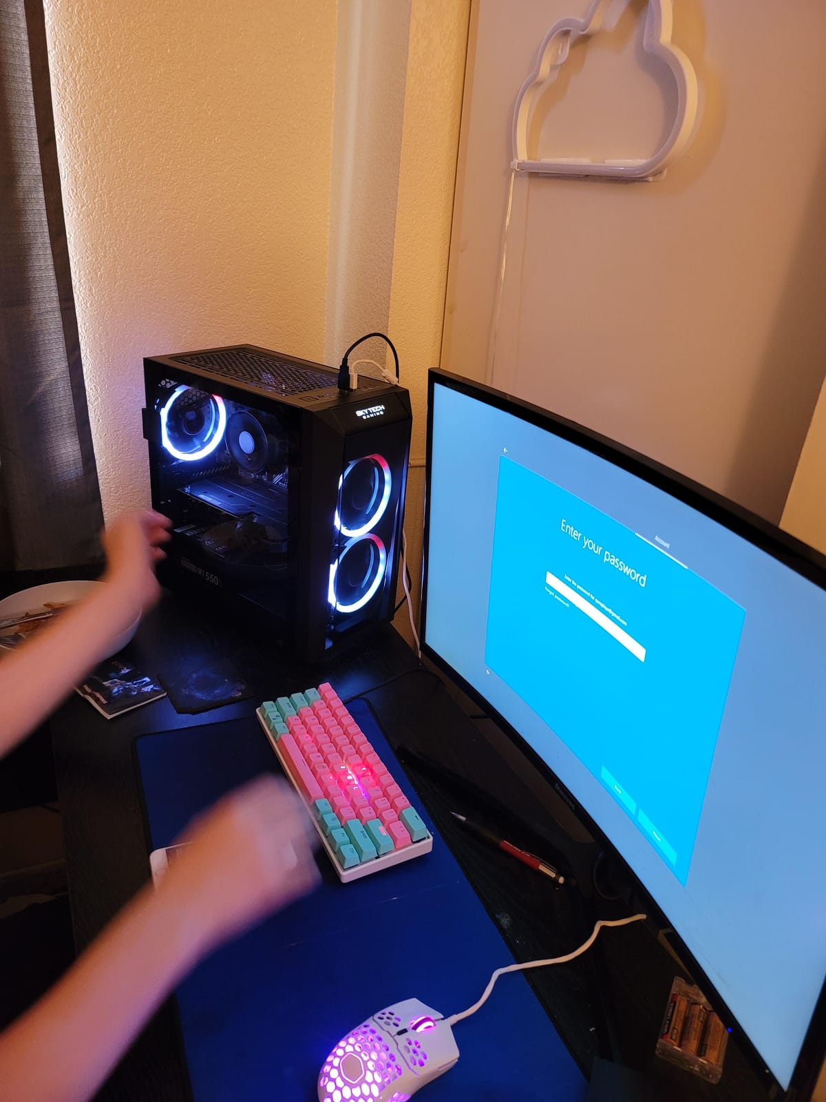 Skytech Gaming Azure 3 Gaming PC, Ryzen 7 9850X3D, RX 9070 XT, 32GB DDR5 RAM 5600, 2TB Gen4 NVMe M.2 SSD, Windows 11, 850W GOLD ATX 3 PSU, 360 ARGB AIO, Wi-Fi 5, Desktop customer photo 2
