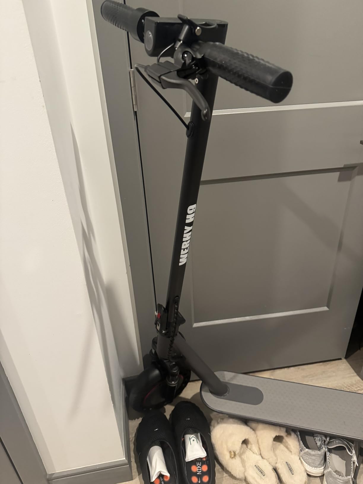 WERHY Electric Scooter, 500W/350W Powerful Motor & 19/22 MPH Top Speed, 16/25 Miles Range, Folding E Scooter with Dual Braking for Teens and Adults customer photo 2
