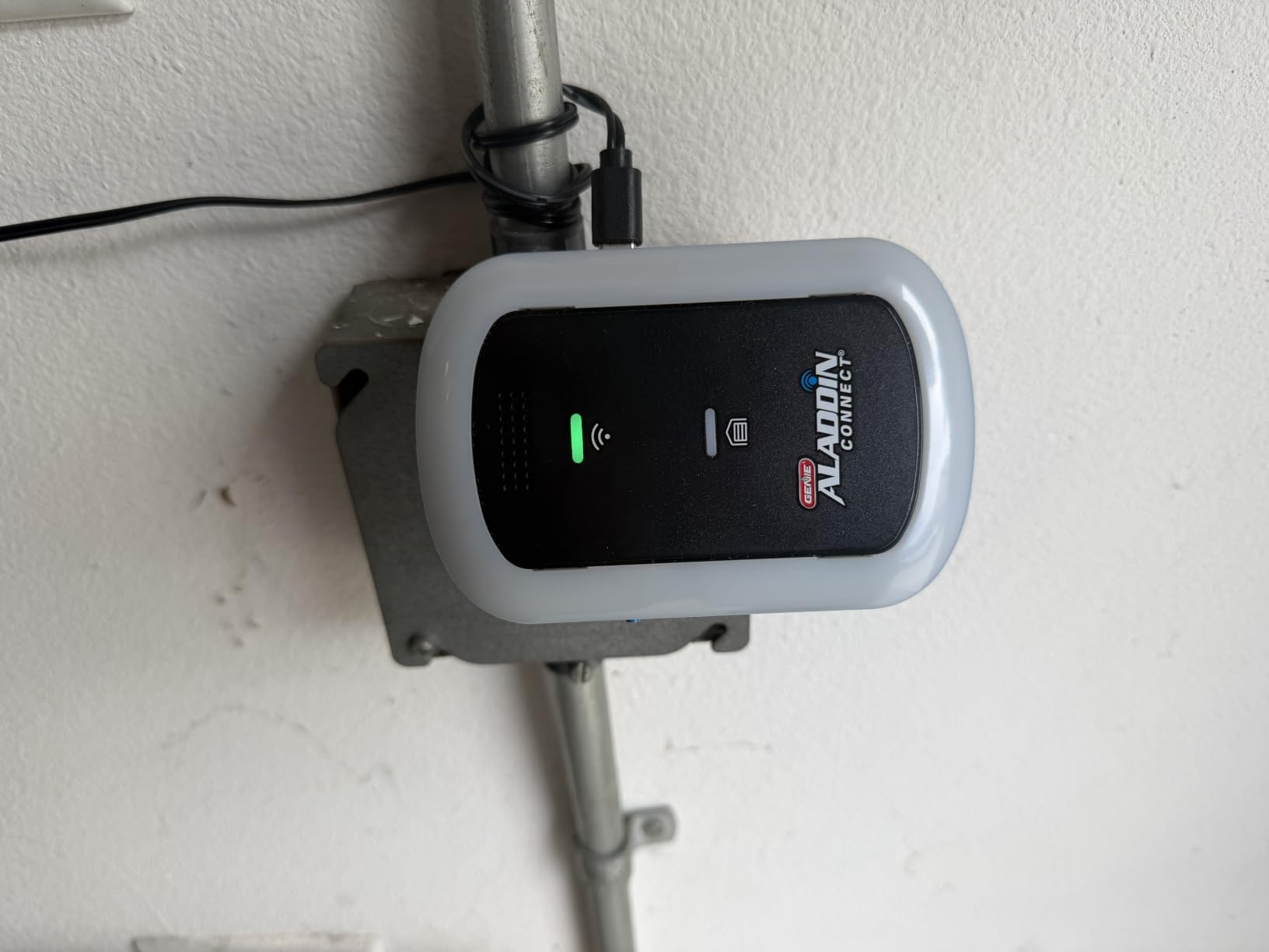 Genie Aladdin Connect Smart Garage Door Controller, Single Door Kit ALKT2-R | Wi-Fi Enabled, App Control, Works with Most Major Brands, Monitor & Control Garage from Anywhere with iOS & Android Devices customer photo 1