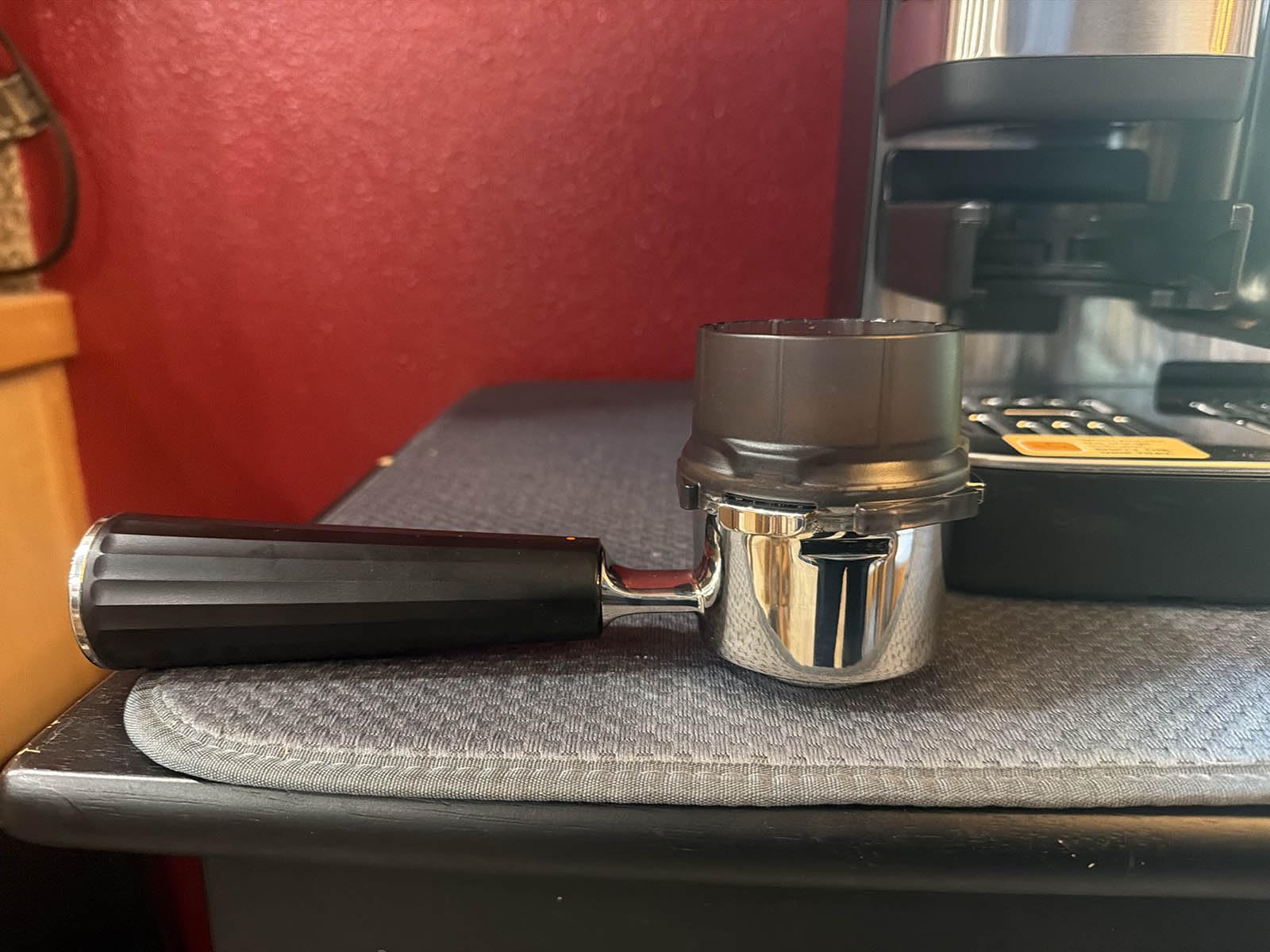 Ninja Luxe Cafe Mini, Espresso Machine & Drip Coffee, Stainless, ES301 customer photo 2
