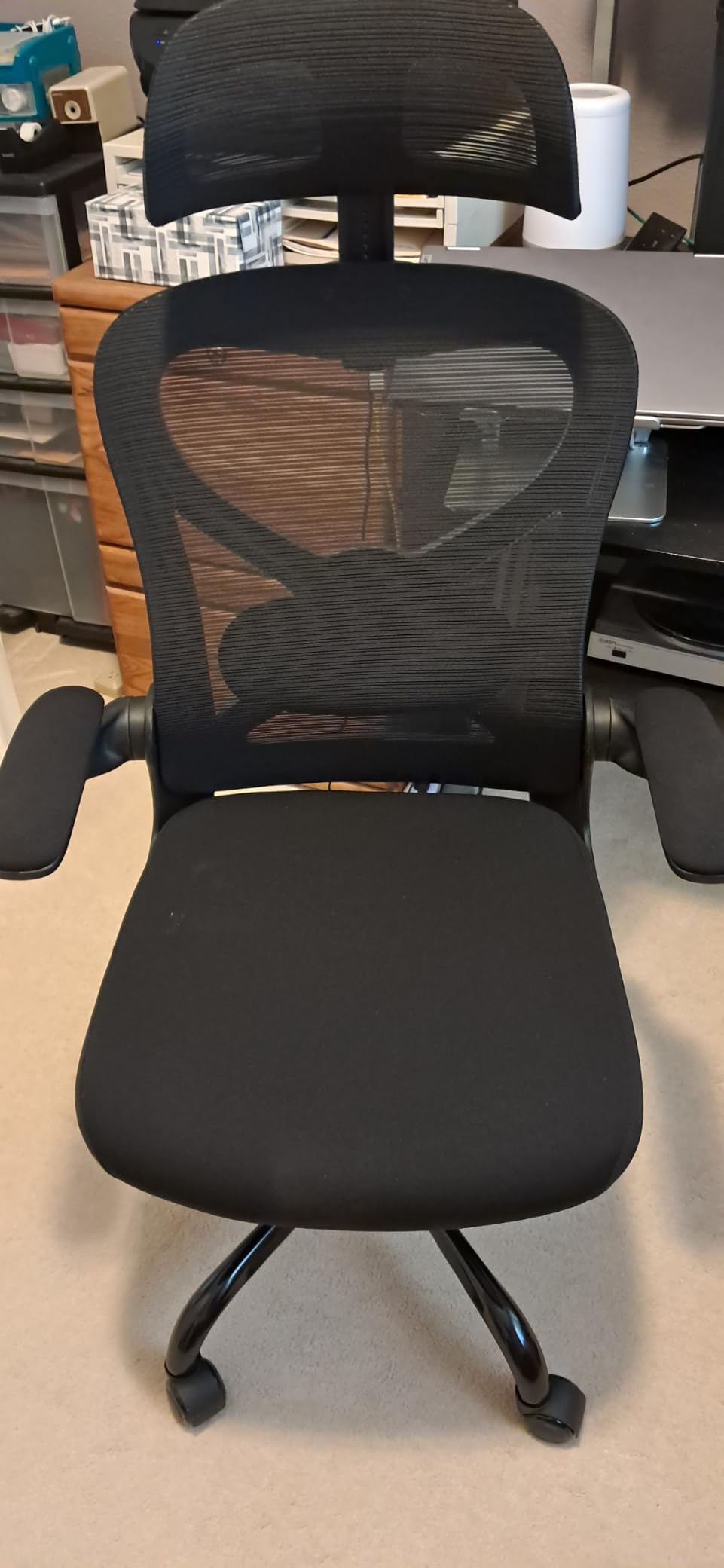 Ergonomic Office Chair for Back & Neck Pain Relief, Virgin Foam Seat, 2D Adjustable Lumbar & 3D Headrest, Tilt & Rock for Relaxation, Ideal for Long Sitting Comfort, White/Gold customer photo 2